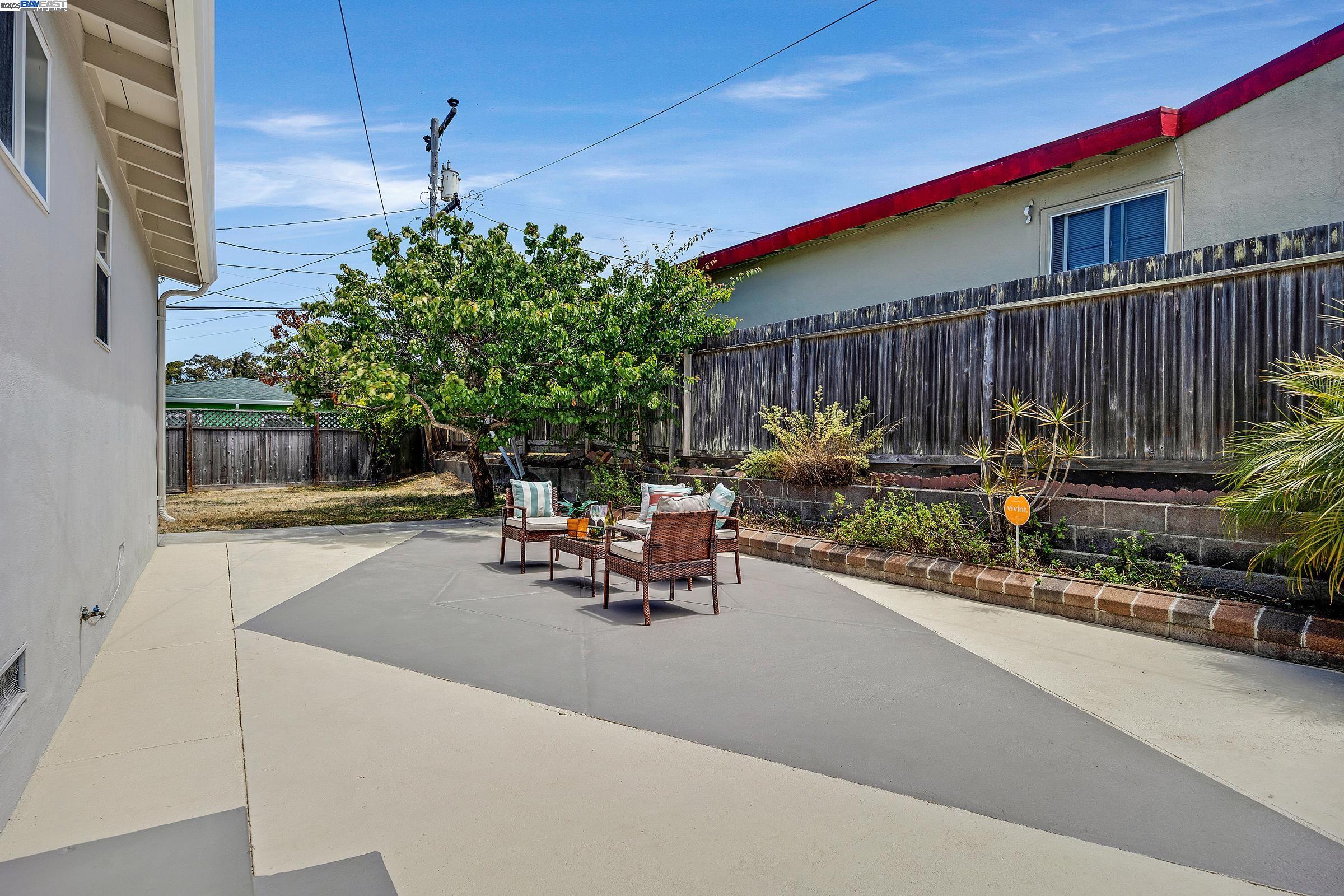 2973 Groom Dr, Richmond, California 94806, 3 Bedrooms Bedrooms, 6 Rooms Rooms,2 BathroomsBathrooms,Residential,For Sale,2973 Groom Dr,41105329