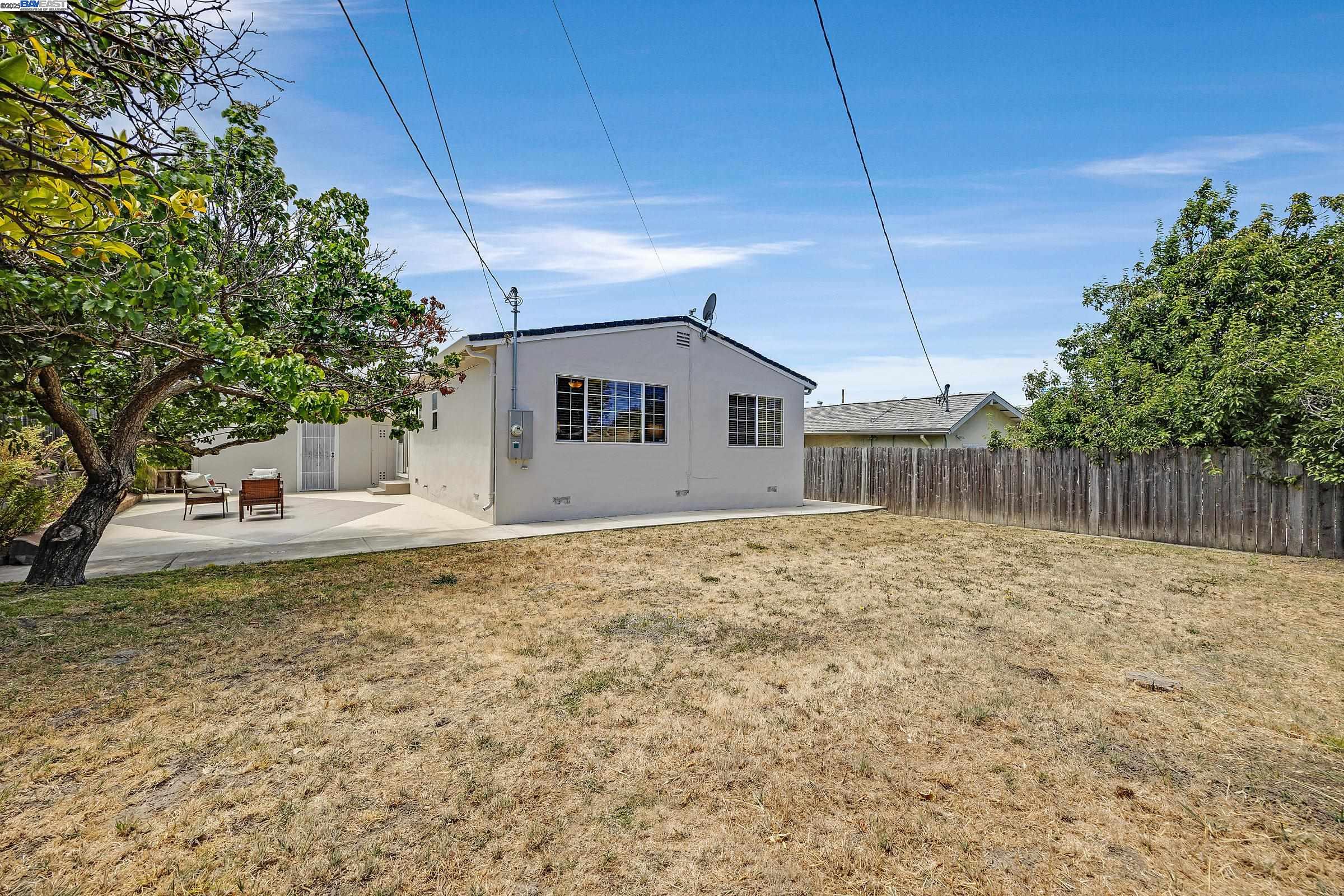2973 Groom Dr, Richmond, California 94806, 3 Bedrooms Bedrooms, 6 Rooms Rooms,2 BathroomsBathrooms,Residential,For Sale,2973 Groom Dr,41105329