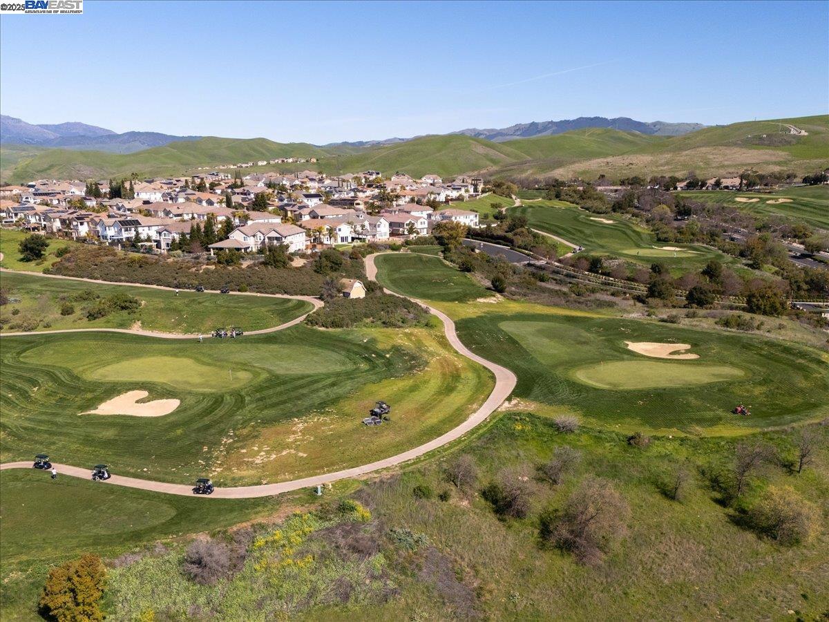 2890 Sable Oaks Way, Dublin, California 94568, 5 Bedrooms Bedrooms, 11 Rooms Rooms,5 BathroomsBathrooms,Residential,For Sale,2890 Sable Oaks Way,41105330