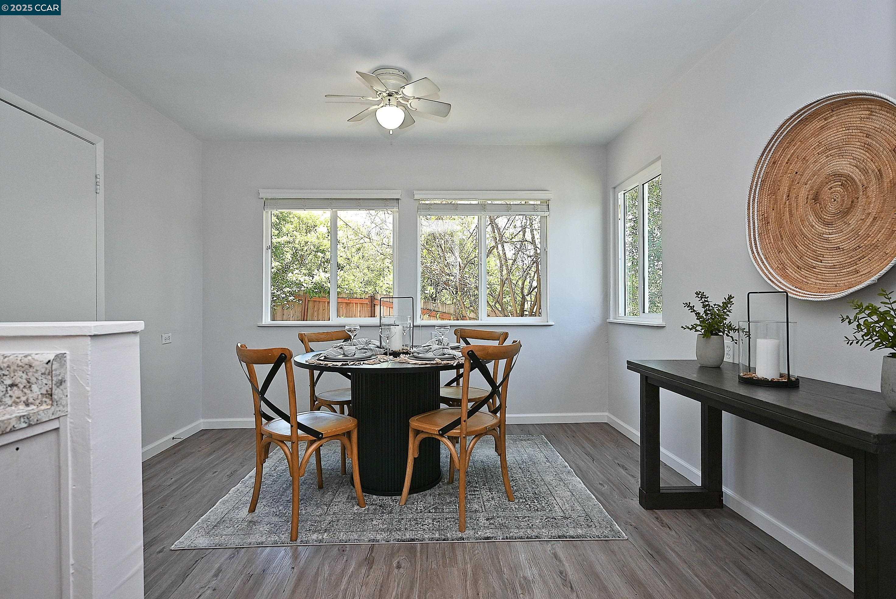 10 Westminster Place, Lafayette, California 94549, 4 Bedrooms Bedrooms, 8 Rooms Rooms,2 BathroomsBathrooms,Residential,For Sale,10 Westminster Place,41105333