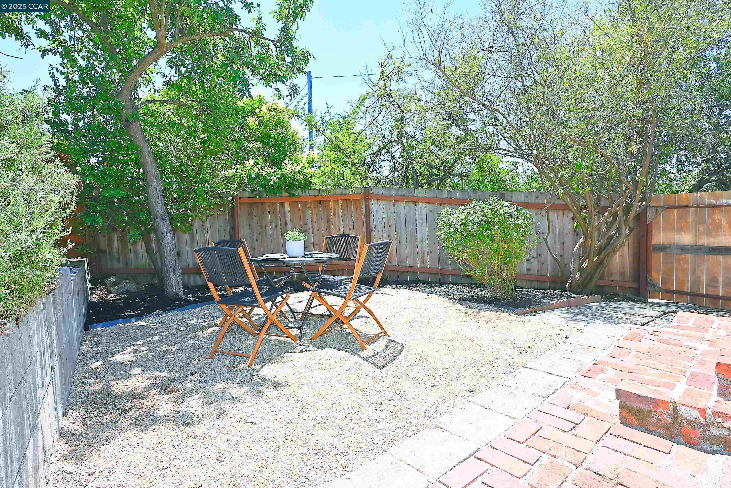10 Westminster Place, Lafayette, California 94549, 4 Bedrooms Bedrooms, 8 Rooms Rooms,2 BathroomsBathrooms,Residential,For Sale,10 Westminster Place,41105333