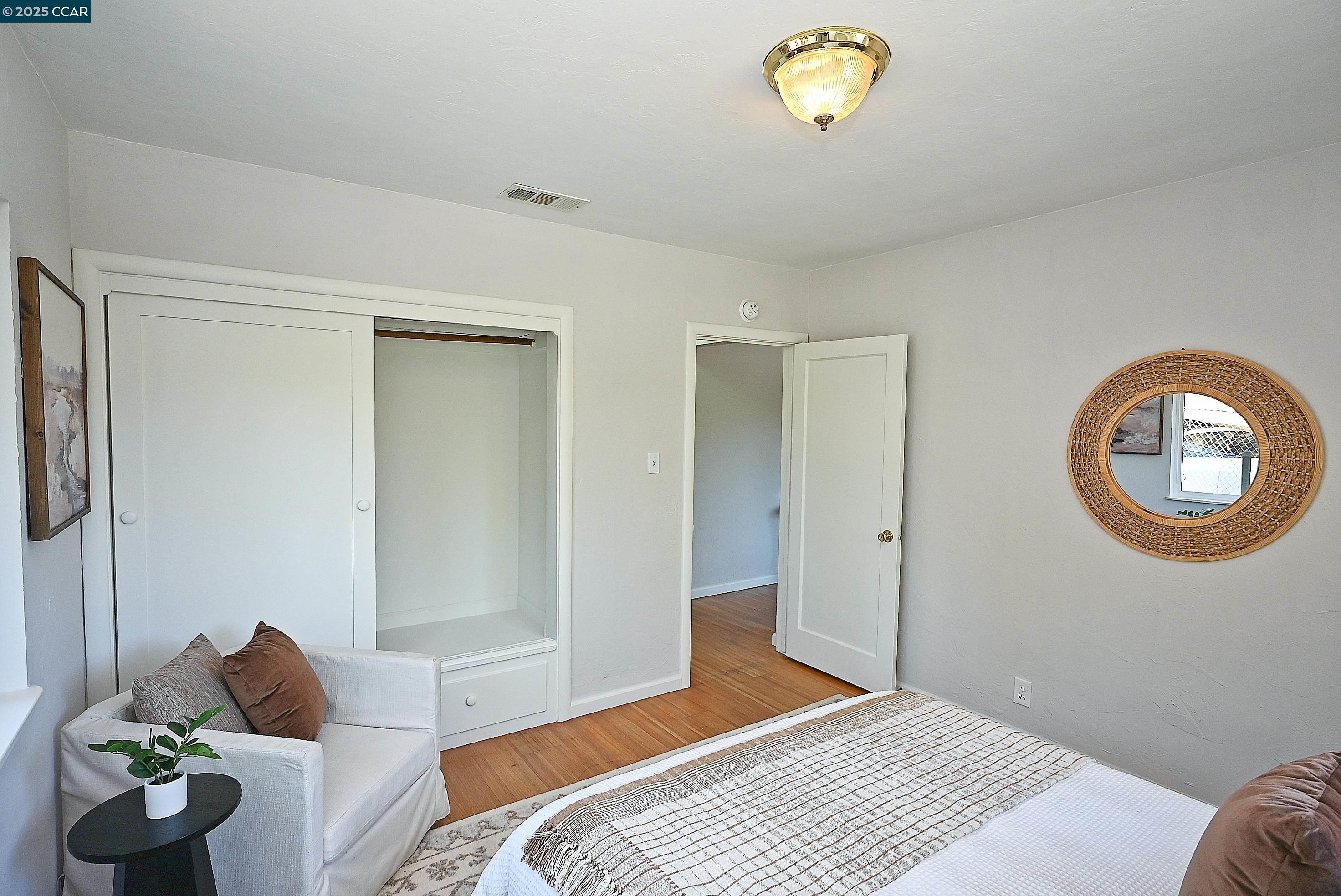 10 Westminster Place, Lafayette, California 94549, 4 Bedrooms Bedrooms, 8 Rooms Rooms,2 BathroomsBathrooms,Residential,For Sale,10 Westminster Place,41105333