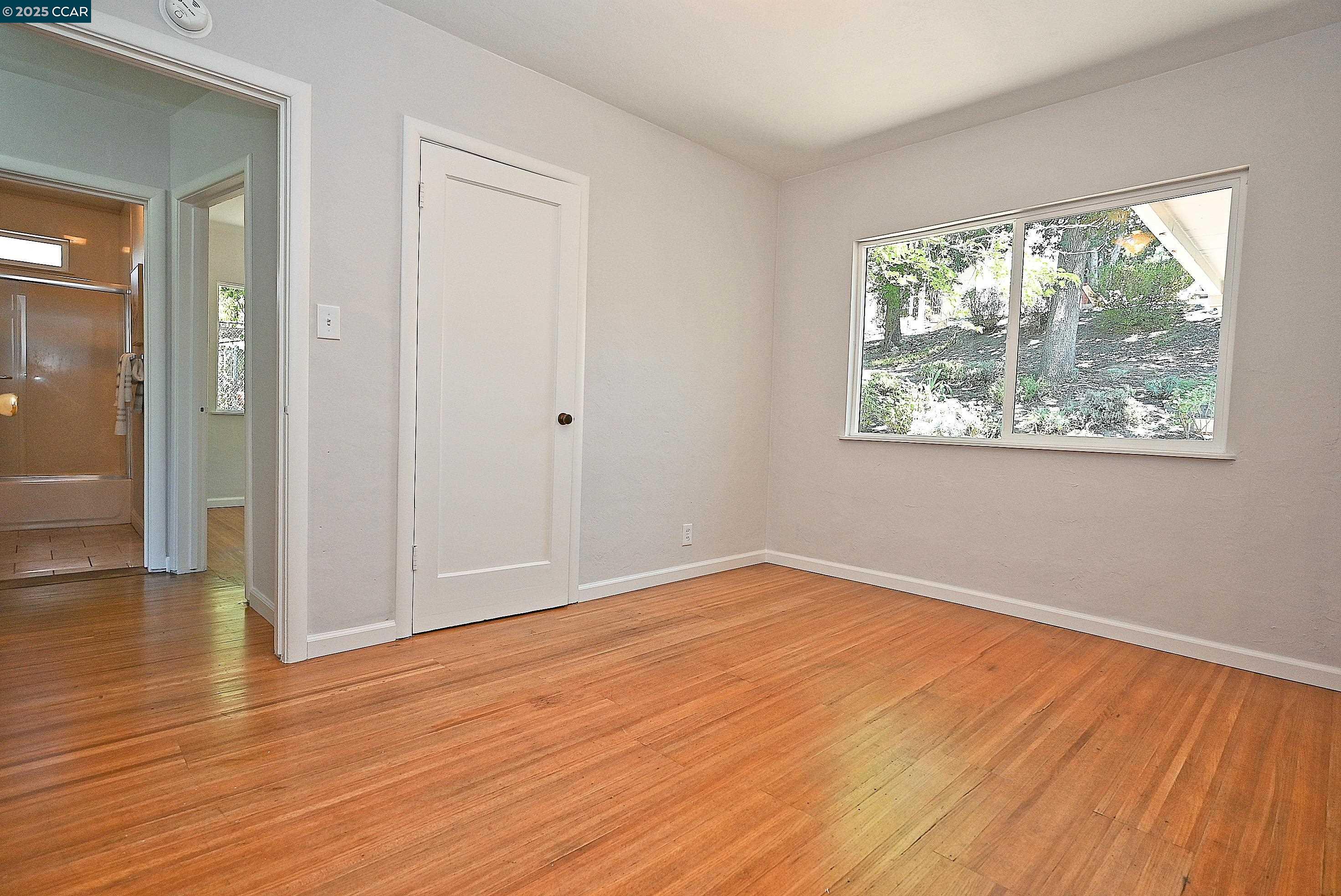 10 Westminster Place, Lafayette, California 94549, 4 Bedrooms Bedrooms, 8 Rooms Rooms,2 BathroomsBathrooms,Residential,For Sale,10 Westminster Place,41105333