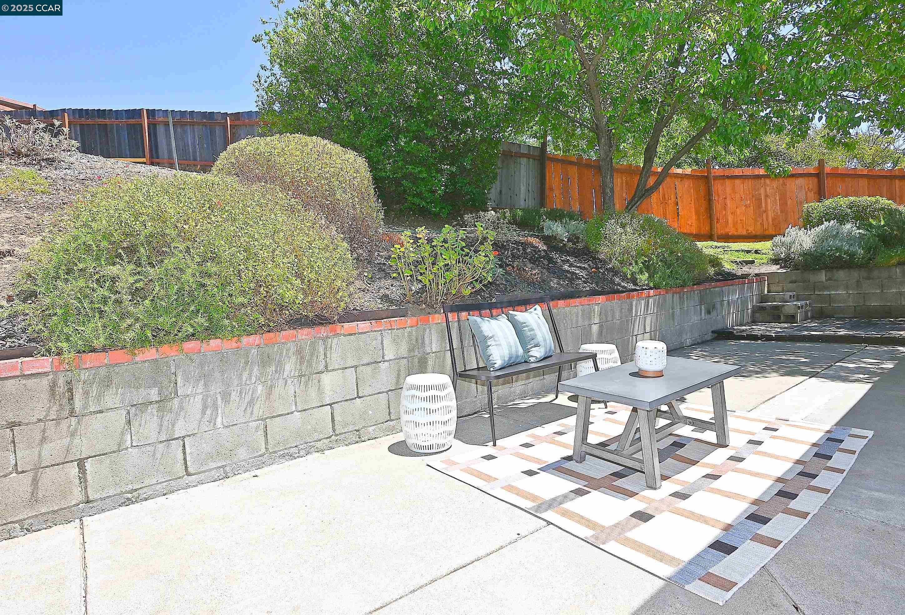 10 Westminster Place, Lafayette, California 94549, 4 Bedrooms Bedrooms, 8 Rooms Rooms,2 BathroomsBathrooms,Residential,For Sale,10 Westminster Place,41105333