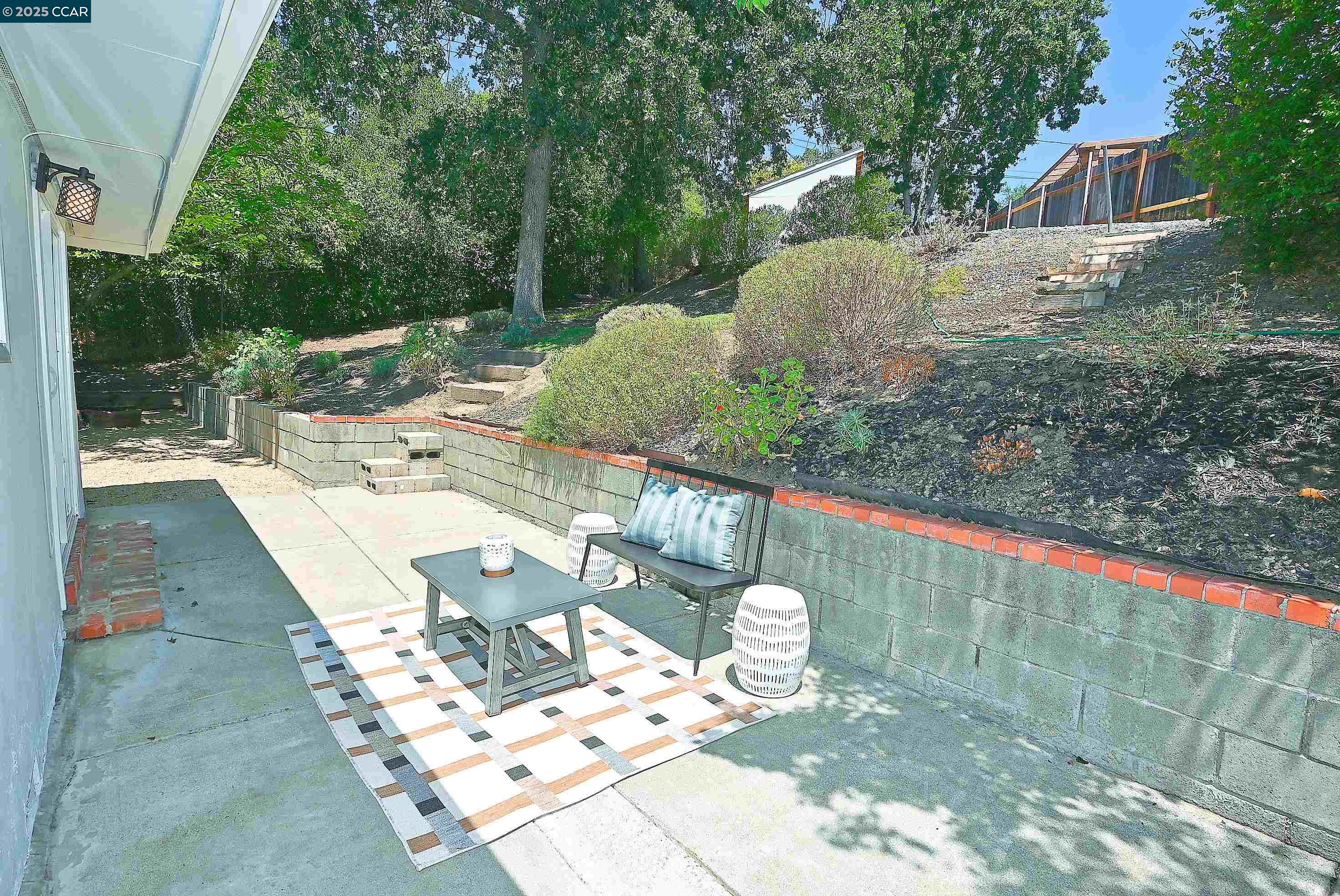 10 Westminster Place, Lafayette, California 94549, 4 Bedrooms Bedrooms, 8 Rooms Rooms,2 BathroomsBathrooms,Residential,For Sale,10 Westminster Place,41105333