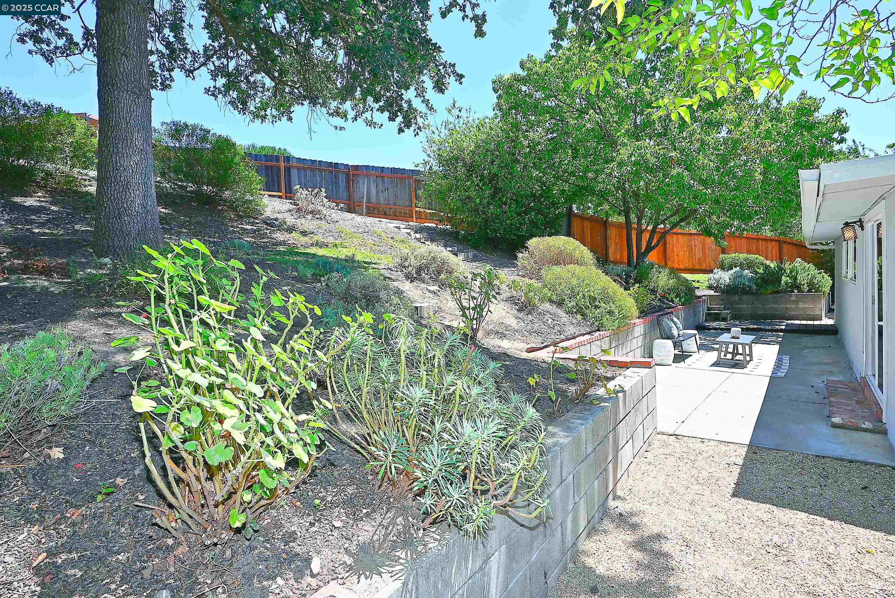 10 Westminster Place, Lafayette, California 94549, 4 Bedrooms Bedrooms, 8 Rooms Rooms,2 BathroomsBathrooms,Residential,For Sale,10 Westminster Place,41105333