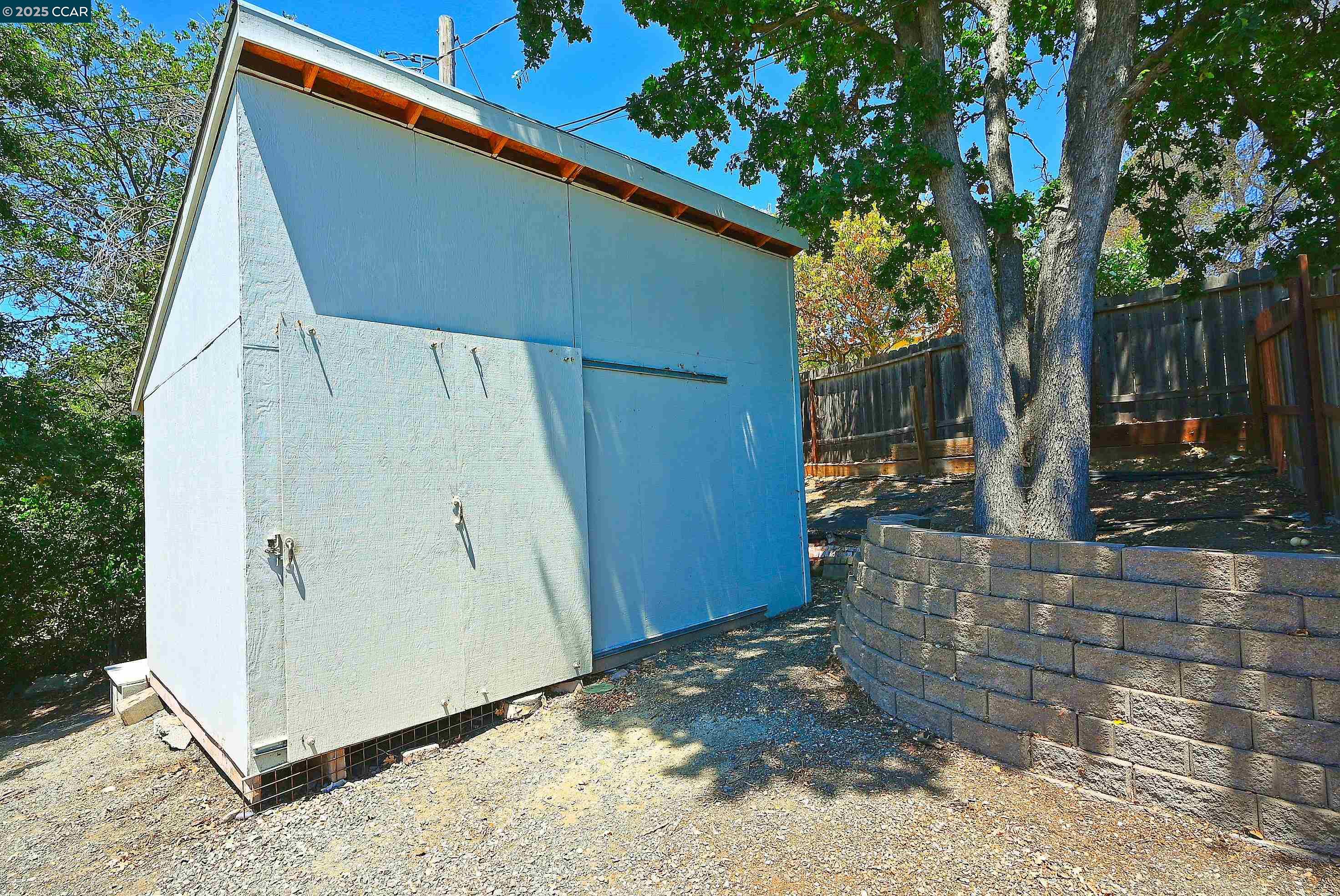 10 Westminster Place, Lafayette, California 94549, 4 Bedrooms Bedrooms, 8 Rooms Rooms,2 BathroomsBathrooms,Residential,For Sale,10 Westminster Place,41105333