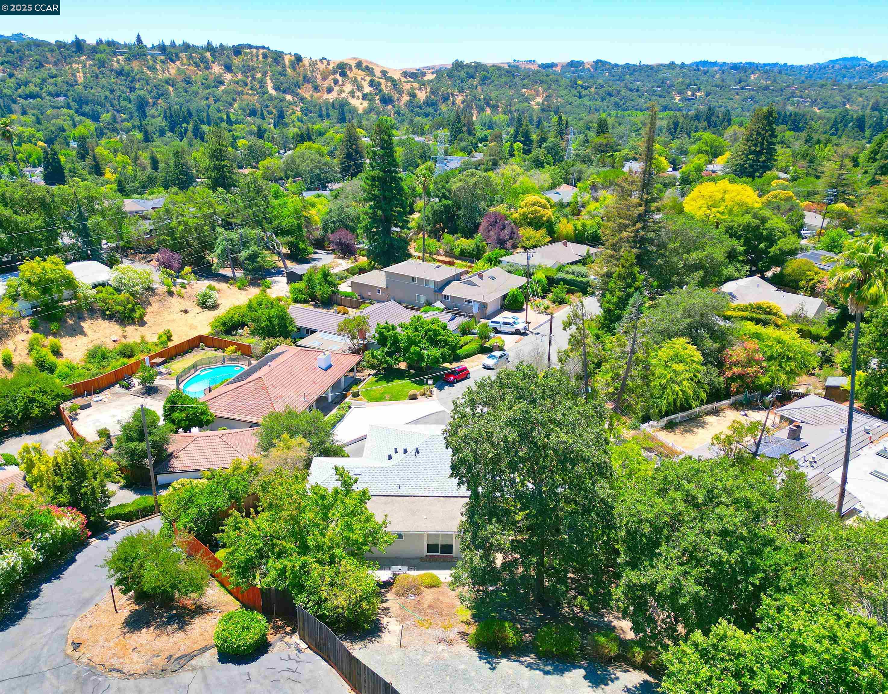 10 Westminster Place, Lafayette, California 94549, 4 Bedrooms Bedrooms, 8 Rooms Rooms,2 BathroomsBathrooms,Residential,For Sale,10 Westminster Place,41105333