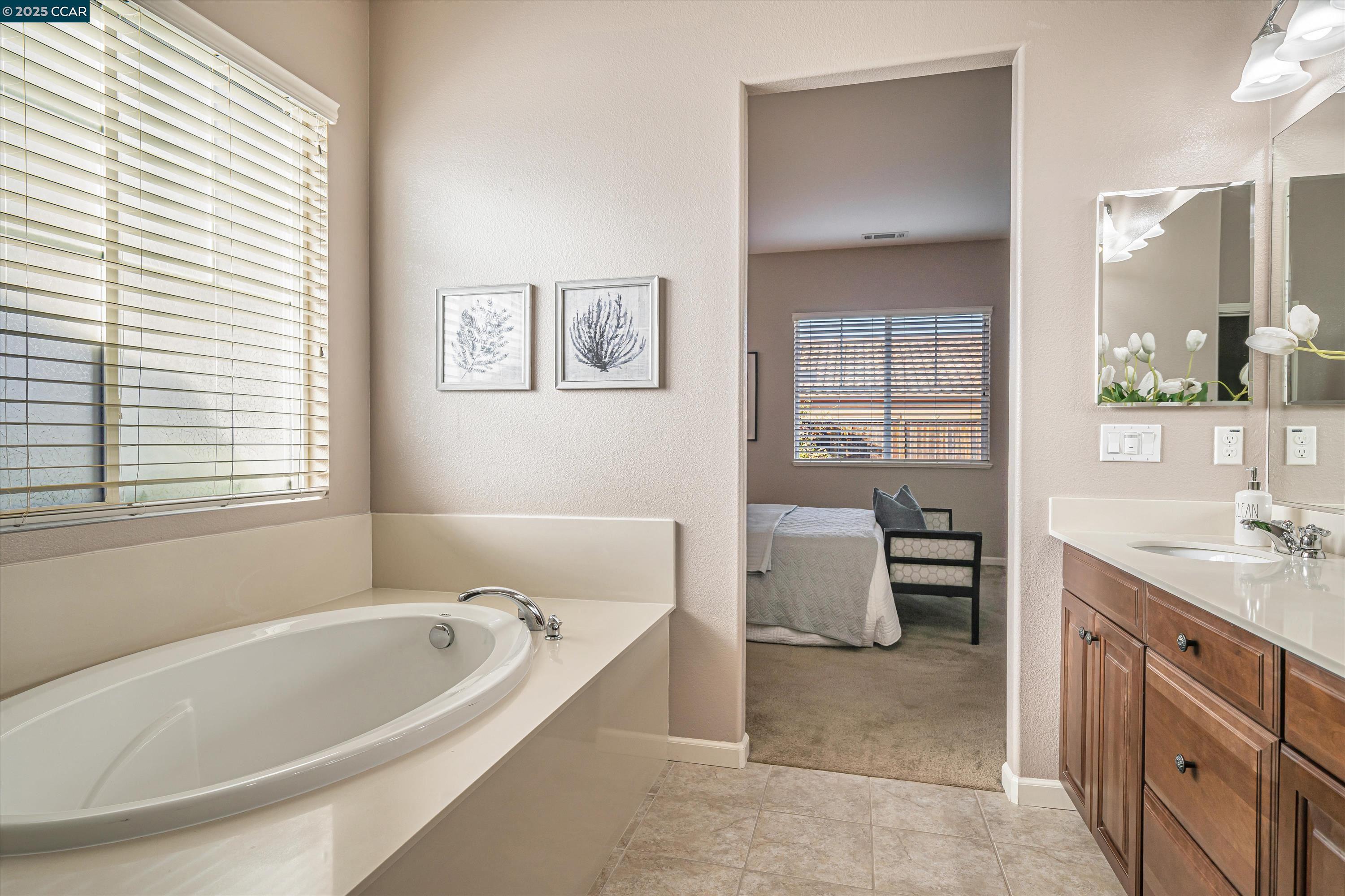Detail Gallery Image 20 of 39 For 6432 Laurel Creek Pl, Livermore,  CA 94551 - 4 Beds | 3 Baths