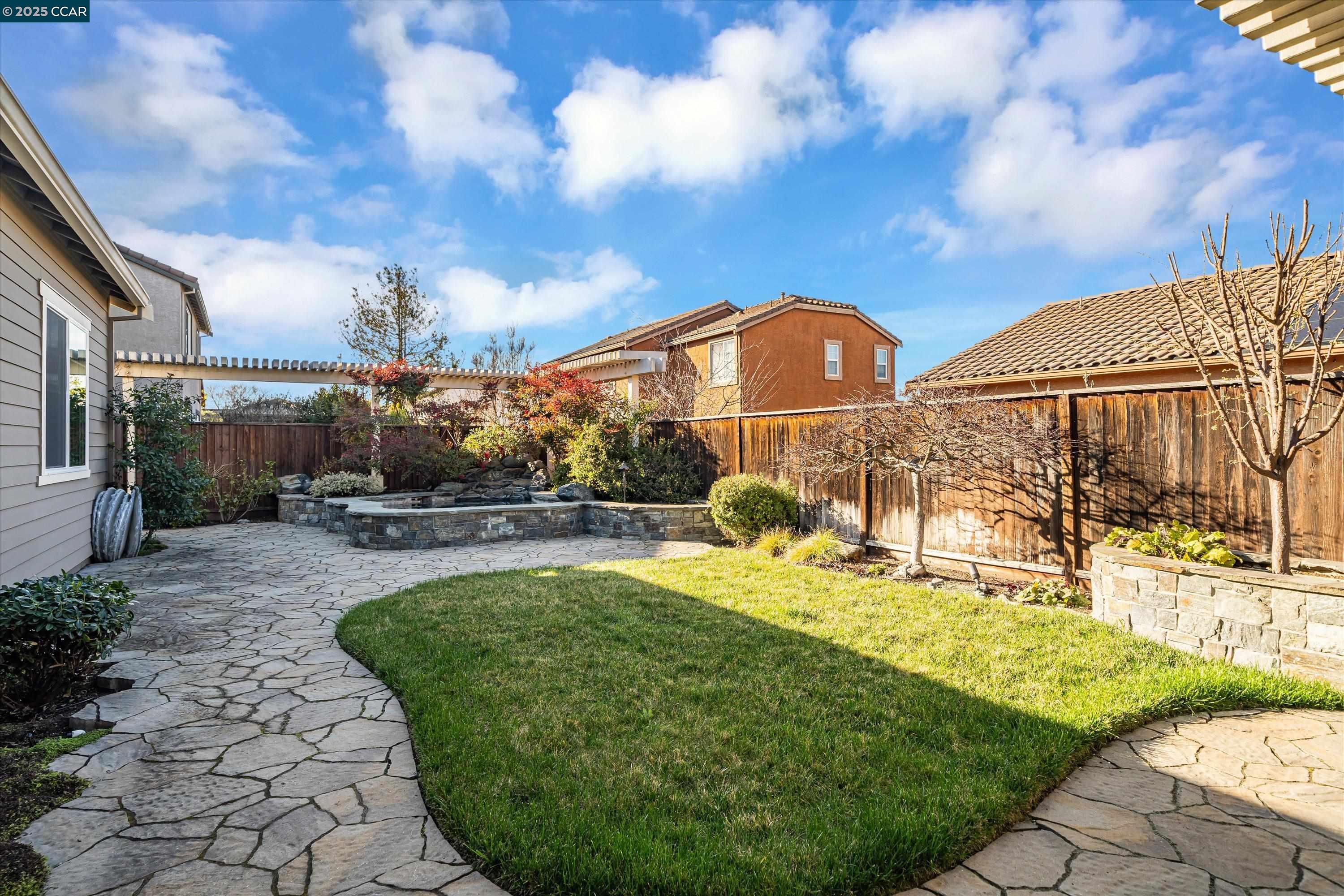 Detail Gallery Image 29 of 39 For 6432 Laurel Creek Pl, Livermore,  CA 94551 - 4 Beds | 3 Baths