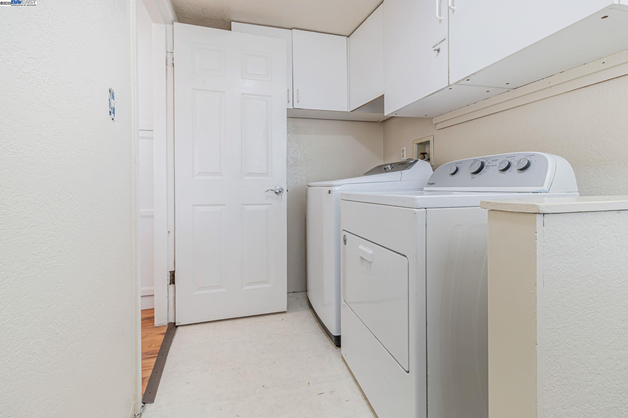 Detail Gallery Image 41 of 52 For 2940 Somerset Ave, Castro Valley,  CA 94546 - 4 Beds | 2 Baths