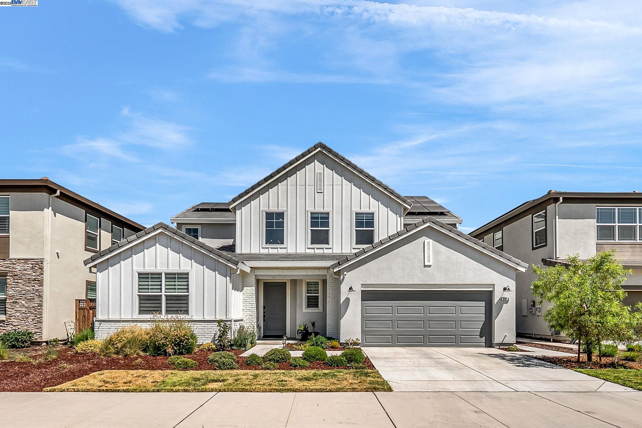 Detail Gallery Image 2 of 60 For 2859 Wylin Blvd, Lathrop,  CA 95330 - 5 Beds | 4/1 Baths