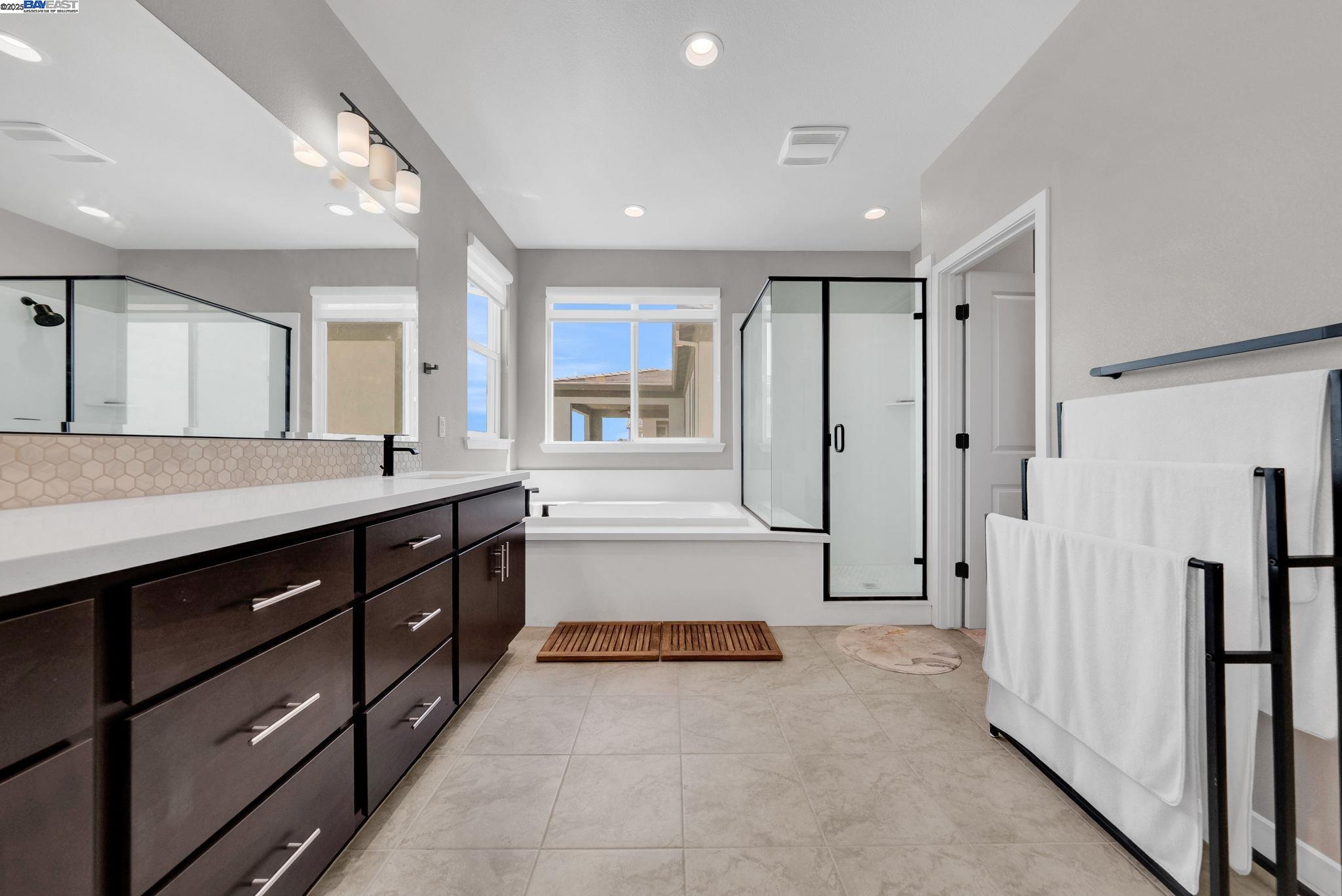 Detail Gallery Image 29 of 60 For 2859 Wylin Blvd, Lathrop,  CA 95330 - 5 Beds | 4/1 Baths