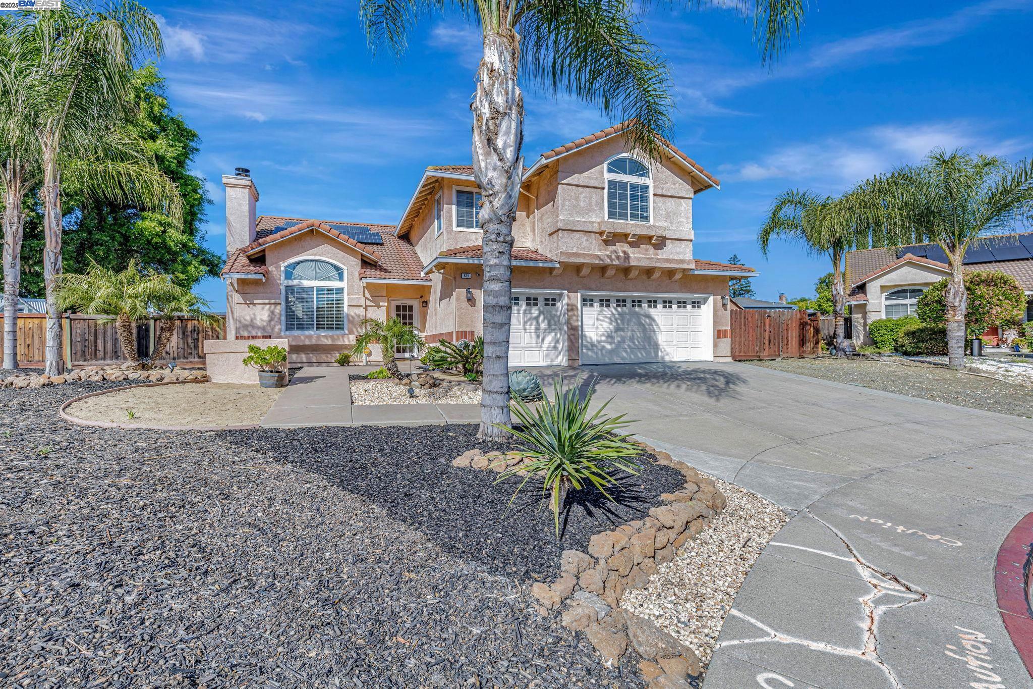 Detail Gallery Image 3 of 51 For 639 Eaker Ct, Antioch,  CA 94509 - 3 Beds | 3 Baths