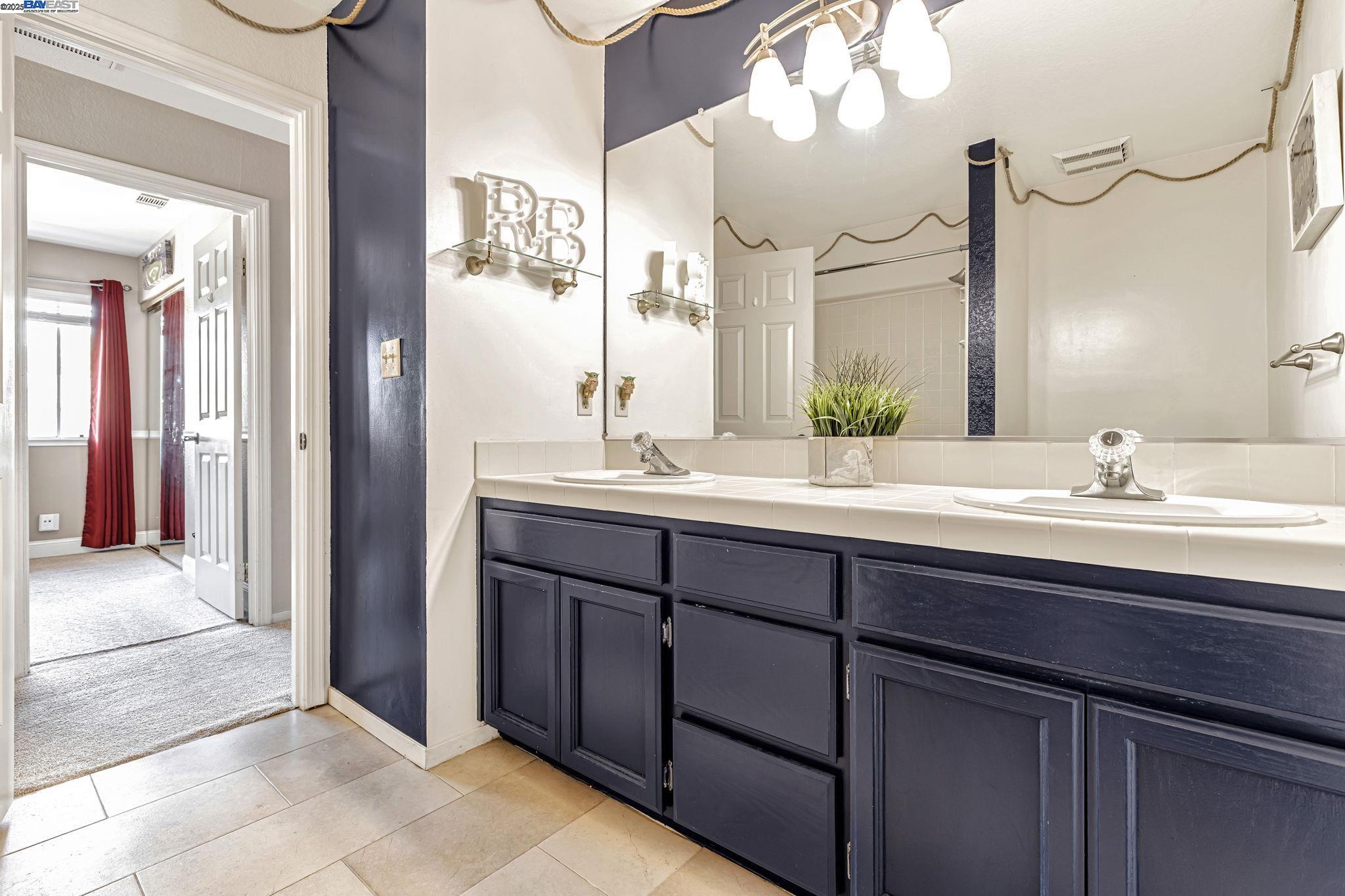 Detail Gallery Image 23 of 51 For 639 Eaker Ct, Antioch,  CA 94509 - 3 Beds | 3 Baths