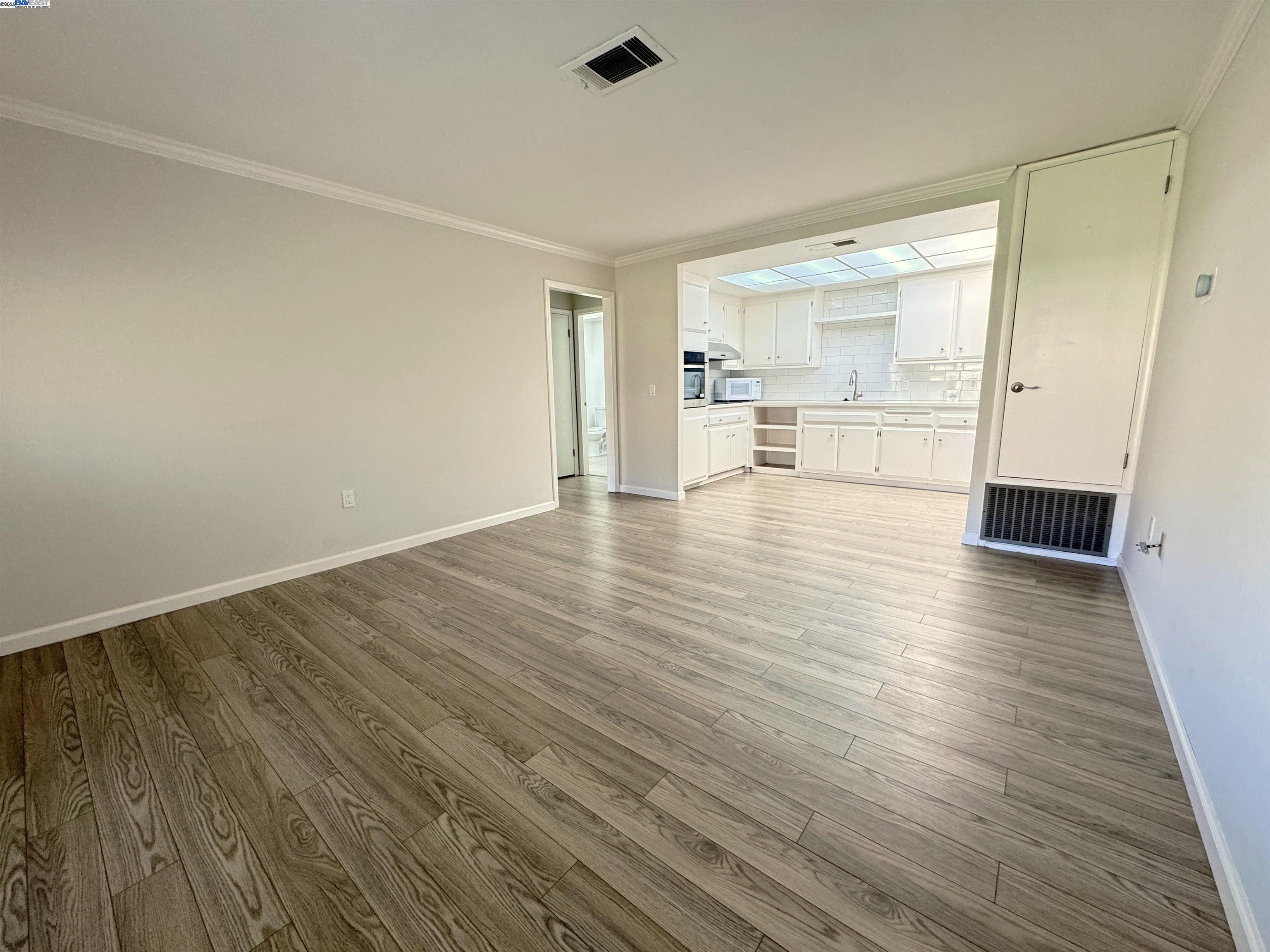 Photo #3: 41105343 Listing 
