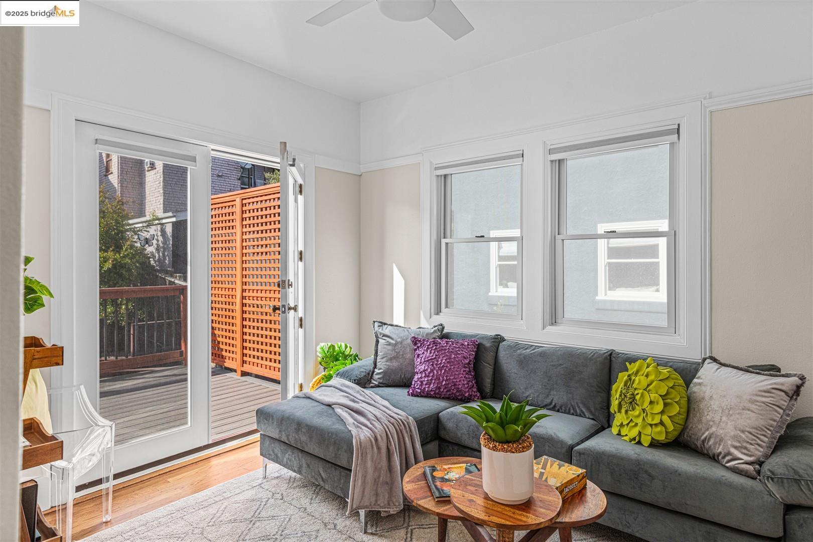 Detail Gallery Image 27 of 57 For 61 Wildwood Ave, Piedmont,  CA 94610 - 6 Beds | 4/1 Baths