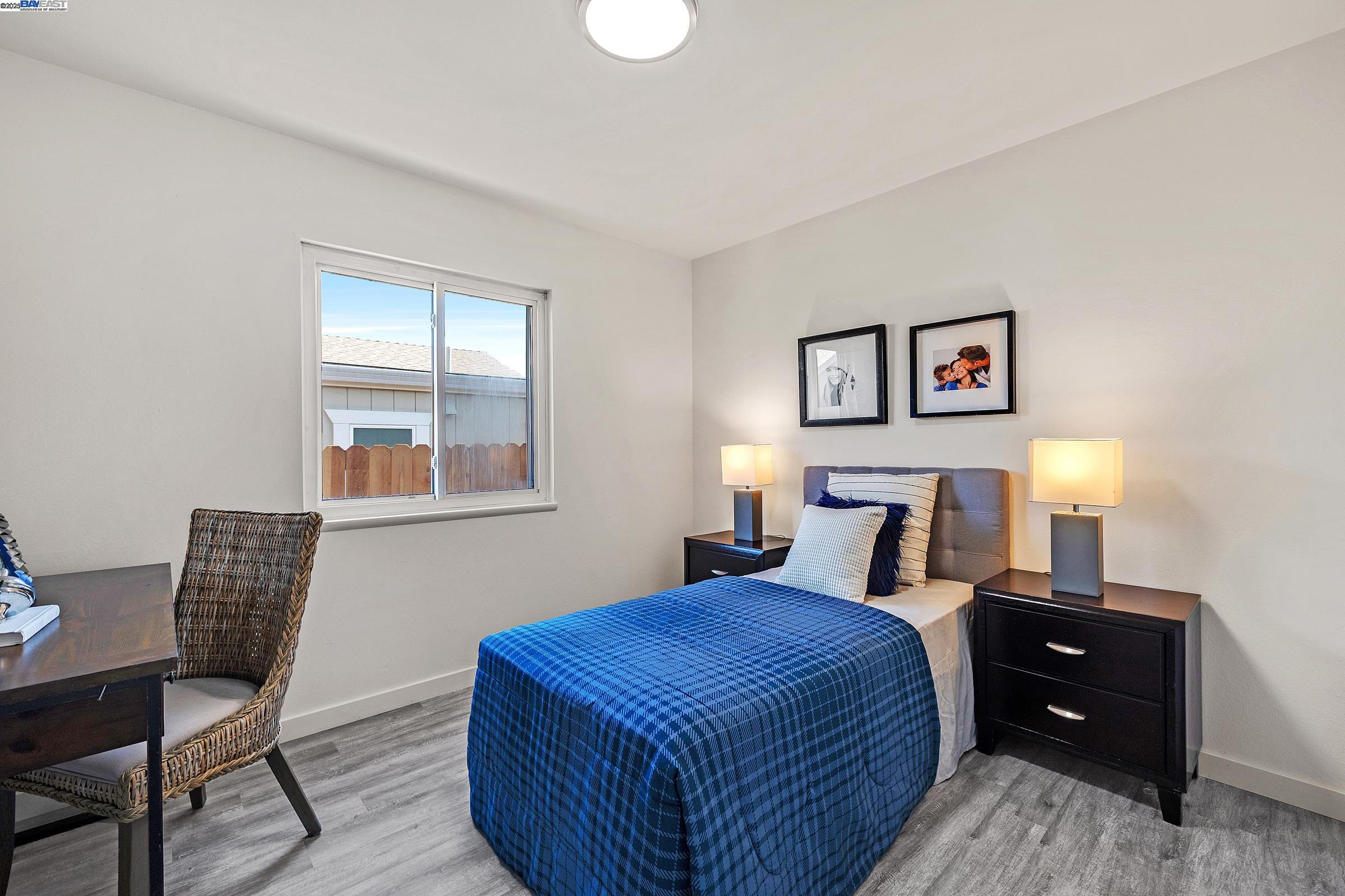 Detail Gallery Image 24 of 33 For 19077 Gliddon St, Castro Valley,  CA 94546 - 3 Beds | 1 Baths