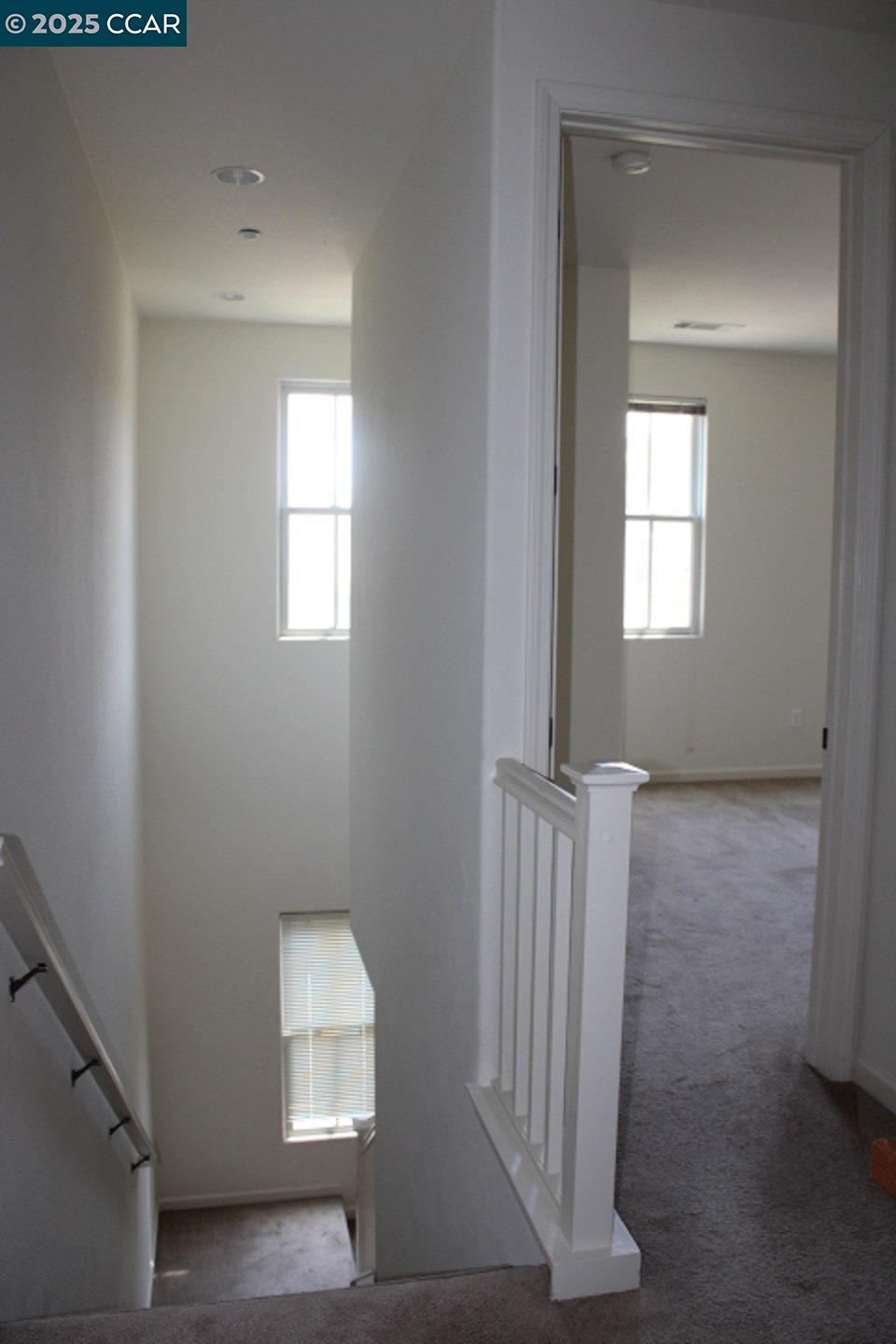 Detail Gallery Image 23 of 25 For 2027 Tsushima St, Hercules,  CA 94547 - 3 Beds | 3/1 Baths