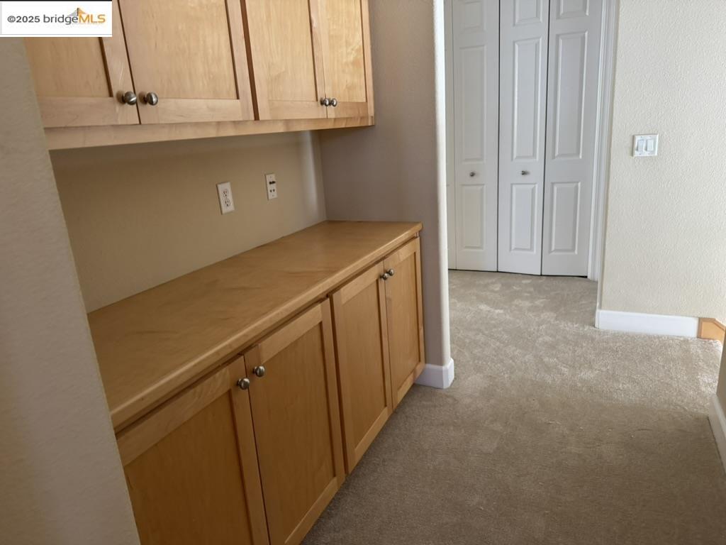 Detail Gallery Image 14 of 29 For 203 Seaview Dr, Richmond,  CA 94801 - 4 Beds | 3/1 Baths