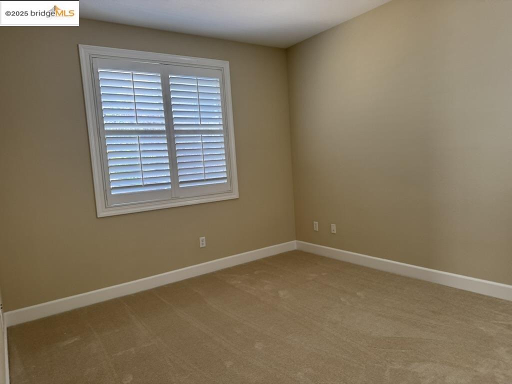 Detail Gallery Image 21 of 29 For 203 Seaview Dr, Richmond,  CA 94801 - 4 Beds | 3/1 Baths