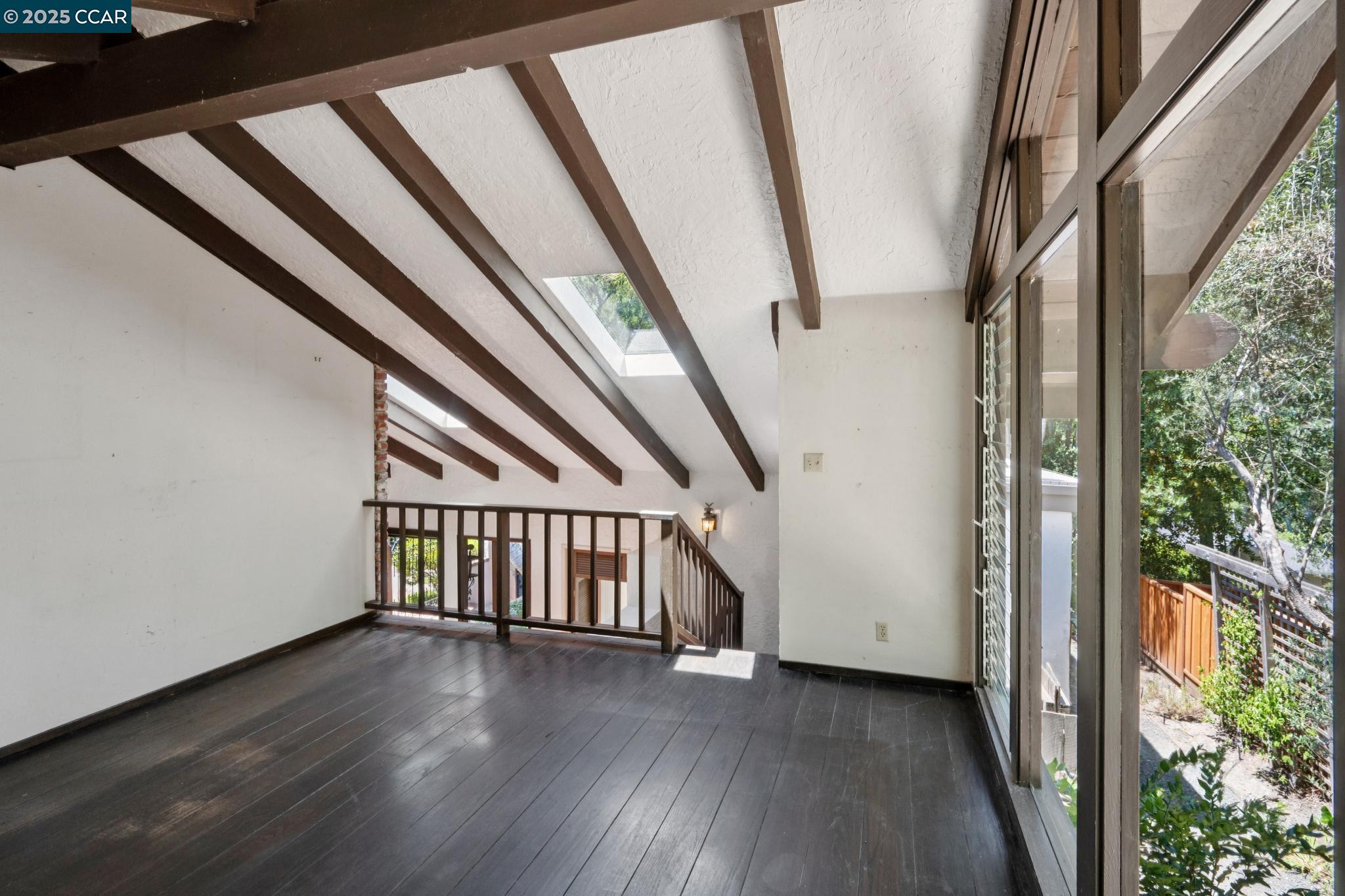 Detail Gallery Image 27 of 60 For 694 Old Jonas Hill Rd, Lafayette,  CA 94549 - 4 Beds | 3/1 Baths