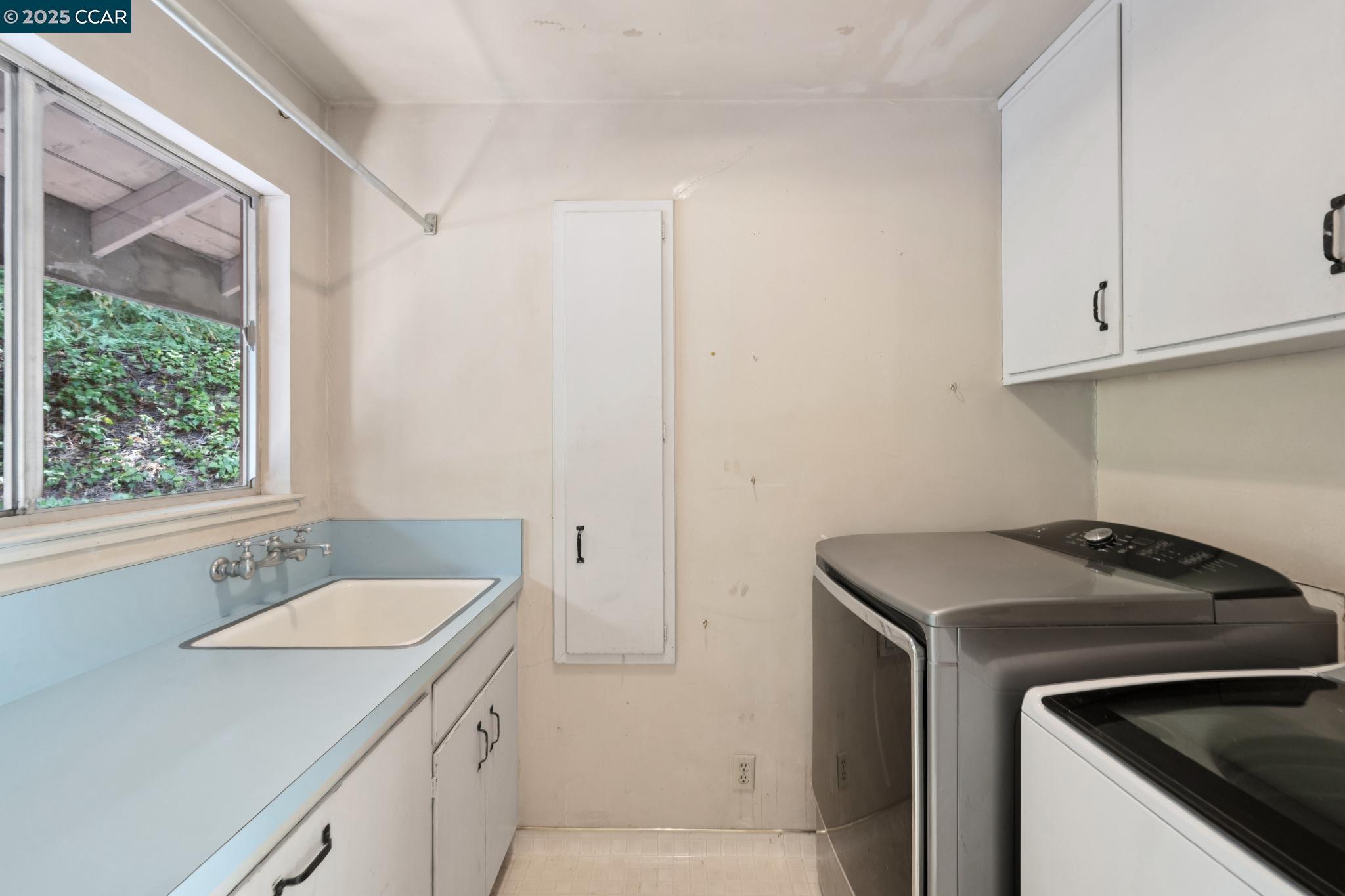 Detail Gallery Image 47 of 60 For 694 Old Jonas Hill Rd, Lafayette,  CA 94549 - 4 Beds | 3/1 Baths