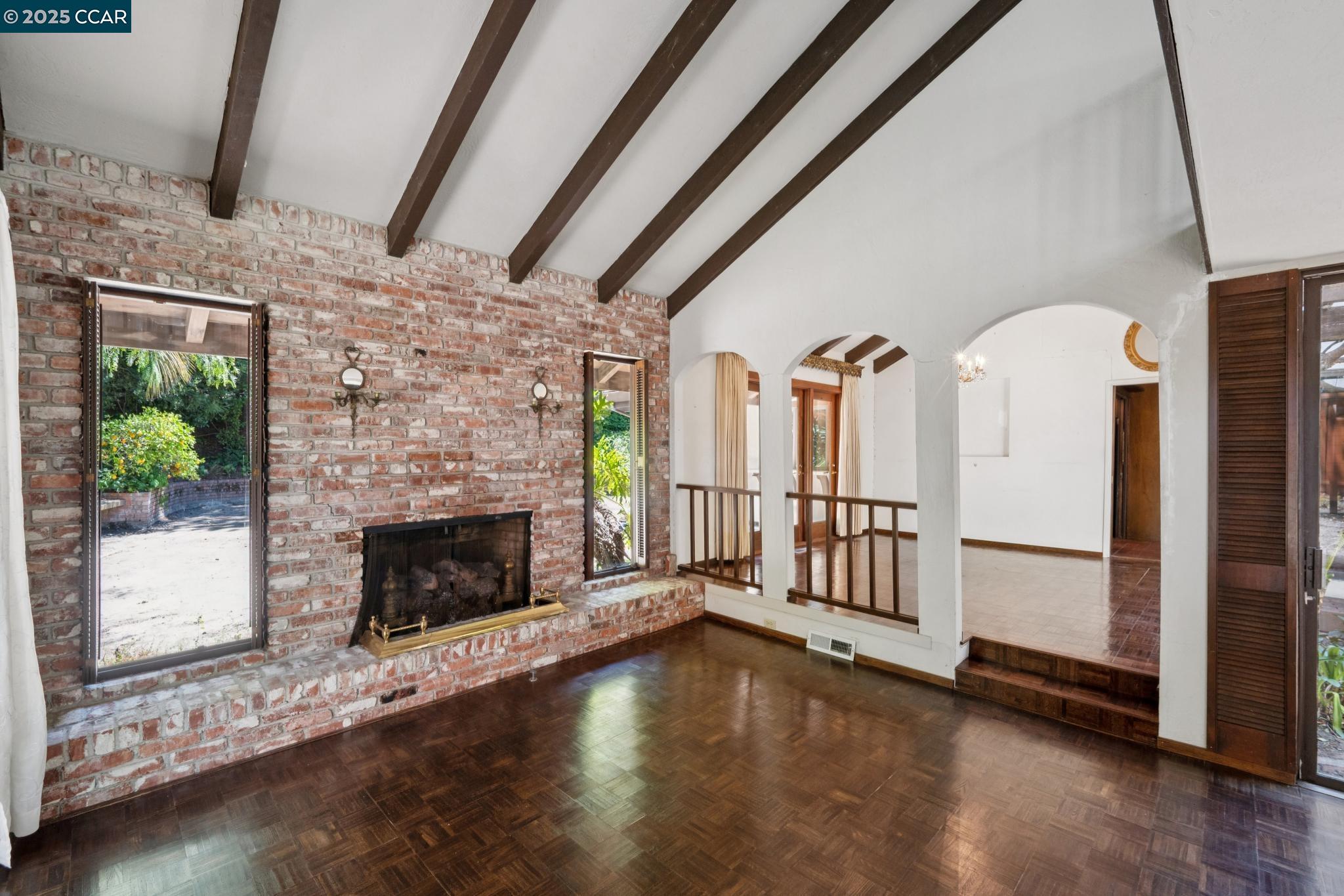 Detail Gallery Image 8 of 60 For 694 Old Jonas Hill Rd, Lafayette,  CA 94549 - 4 Beds | 3/1 Baths