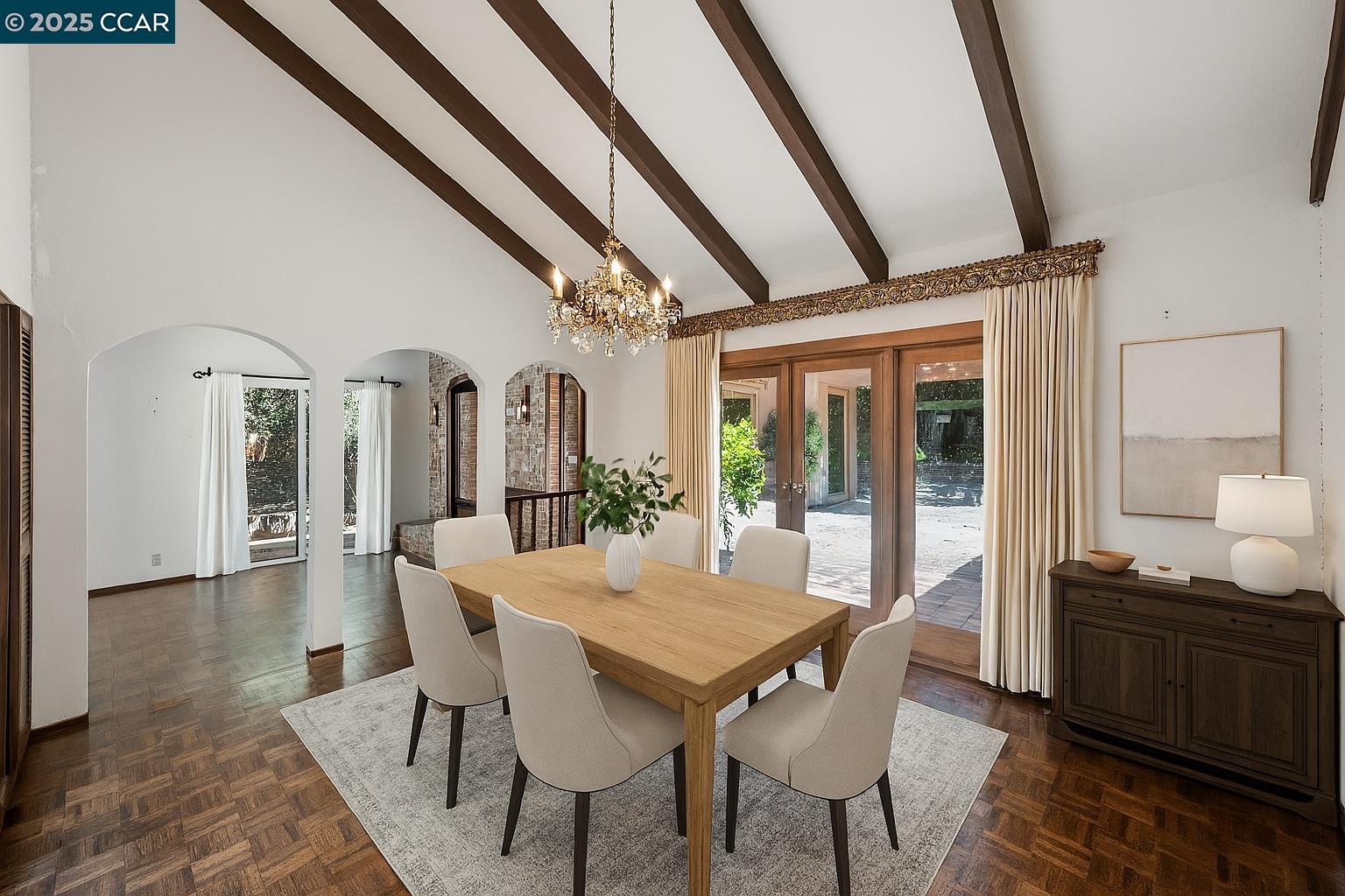 Detail Gallery Image 10 of 60 For 694 Old Jonas Hill Rd, Lafayette,  CA 94549 - 4 Beds | 3/1 Baths