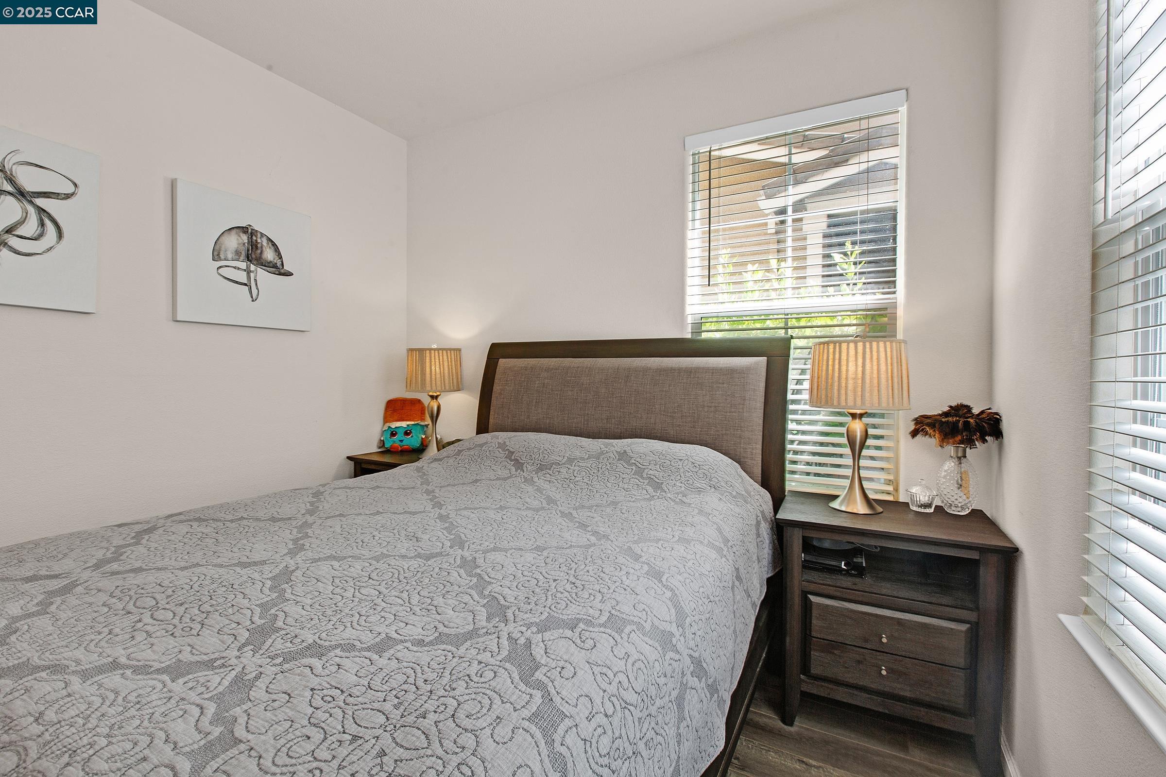 Detail Gallery Image 16 of 36 For 5349 Eagle Court, Richmond,  CA 94806 - 3 Beds | 3/1 Baths