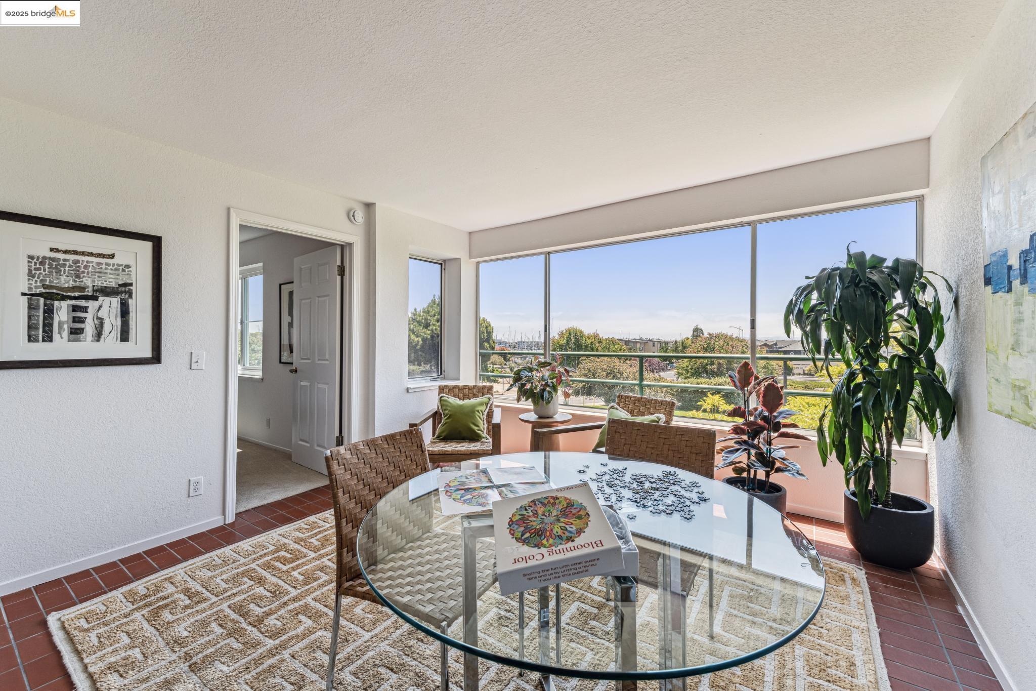 Detail Gallery Image 18 of 49 For 1300 Quarry Ct #115,  Richmond,  CA 94801 - 2 Beds | 2 Baths