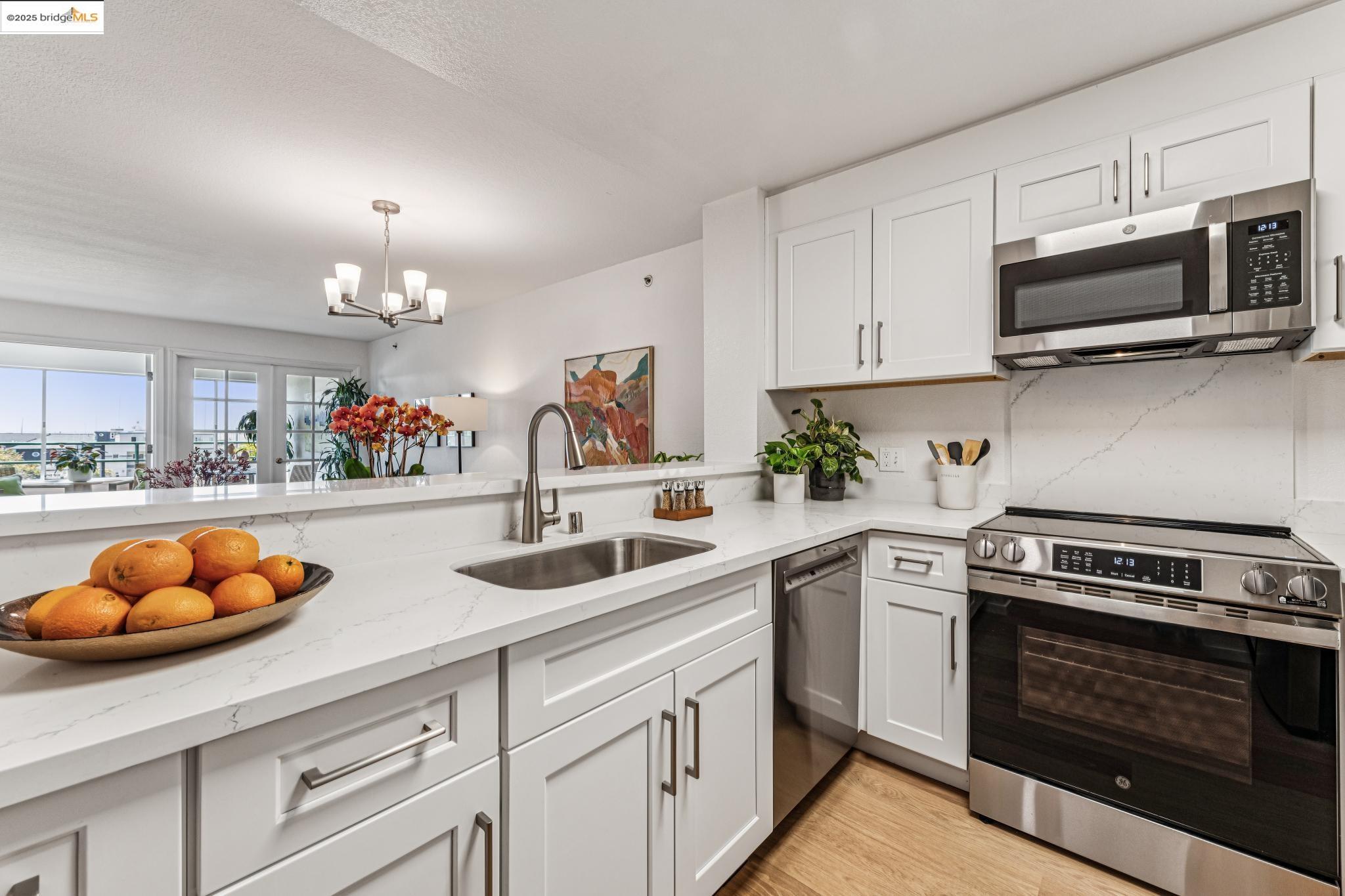 Detail Gallery Image 23 of 49 For 1300 Quarry Ct #115,  Richmond,  CA 94801 - 2 Beds | 2 Baths