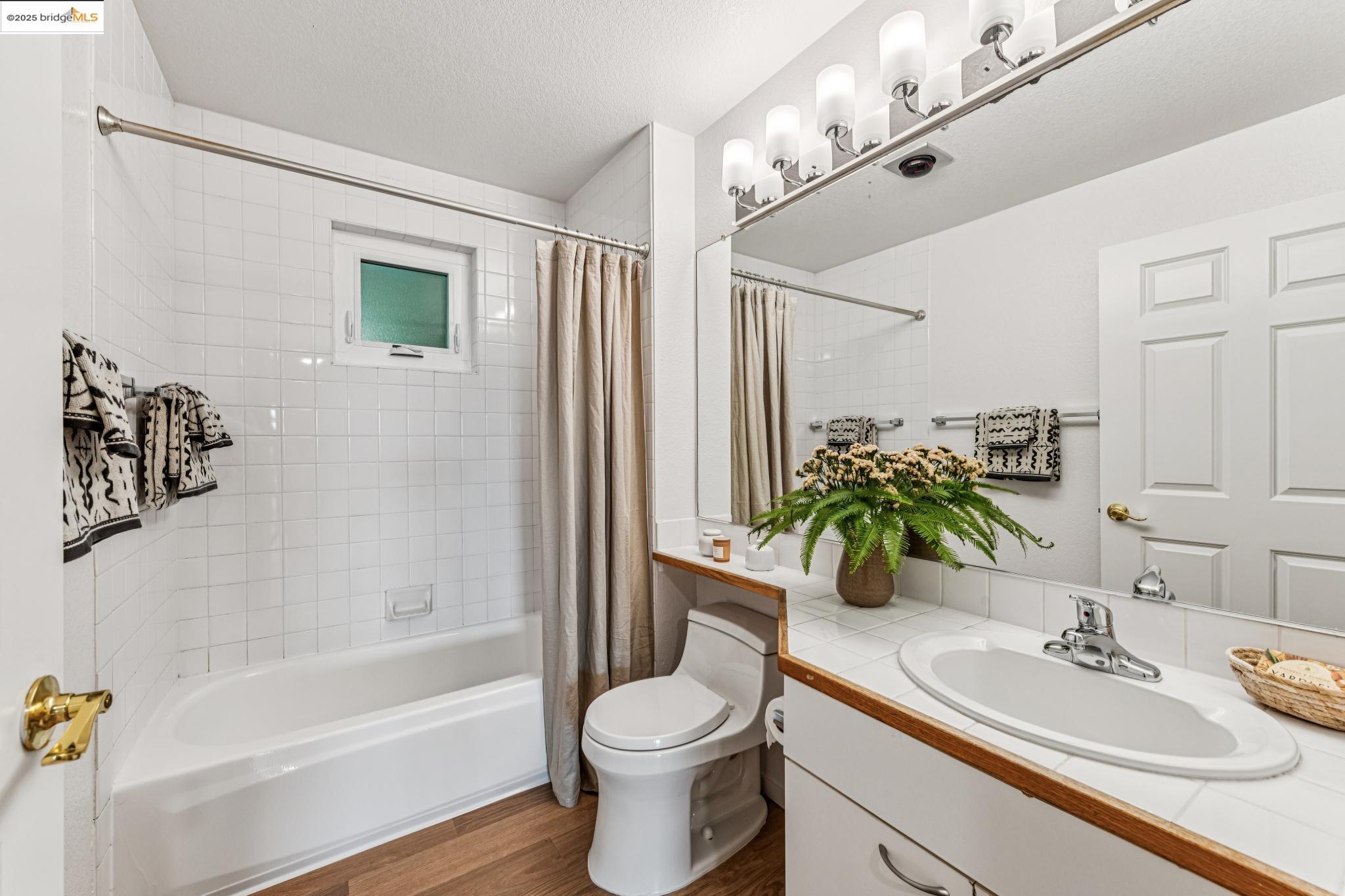 Detail Gallery Image 29 of 49 For 1300 Quarry Ct #115,  Richmond,  CA 94801 - 2 Beds | 2 Baths