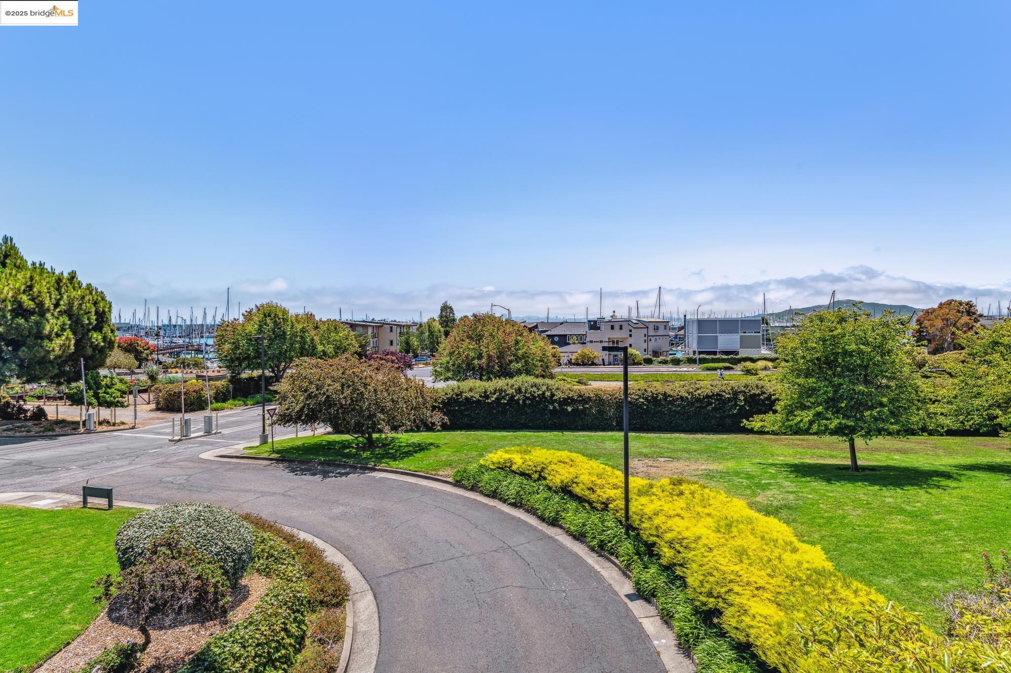 Detail Gallery Image 40 of 49 For 1300 Quarry Ct #115,  Richmond,  CA 94801 - 2 Beds | 2 Baths
