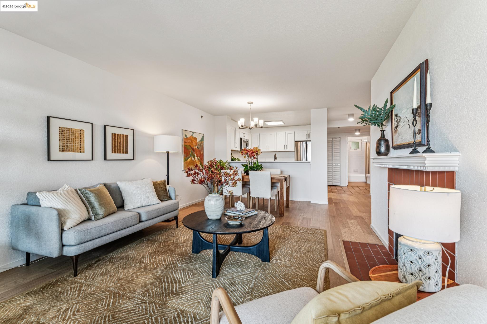 Detail Gallery Image 10 of 49 For 1300 Quarry Ct #115,  Richmond,  CA 94801 - 2 Beds | 2 Baths