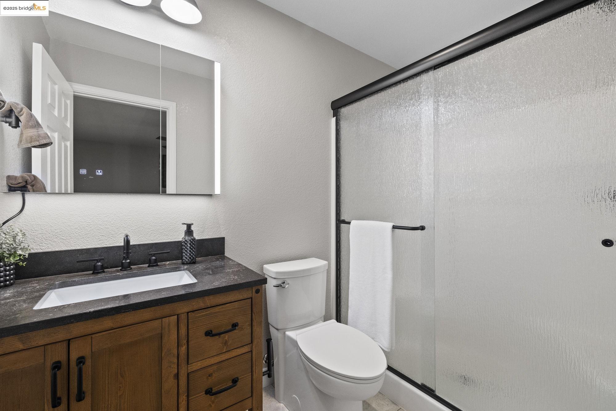Detail Gallery Image 15 of 26 For 10855 Robinwood Ln, Sonora,  CA 95370 - 3 Beds | 2 Baths