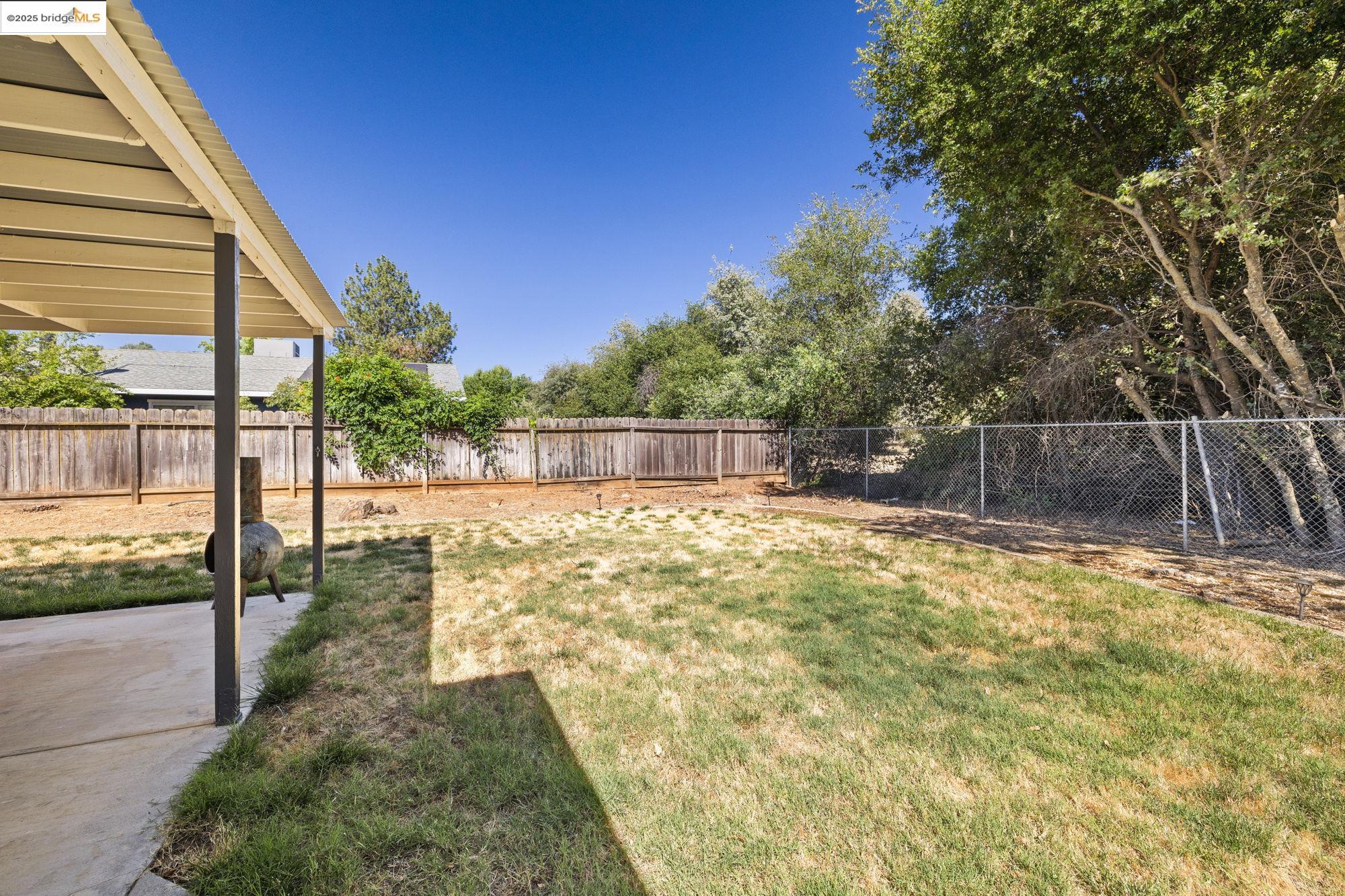 Detail Gallery Image 17 of 26 For 10855 Robinwood Ln, Sonora,  CA 95370 - 3 Beds | 2 Baths