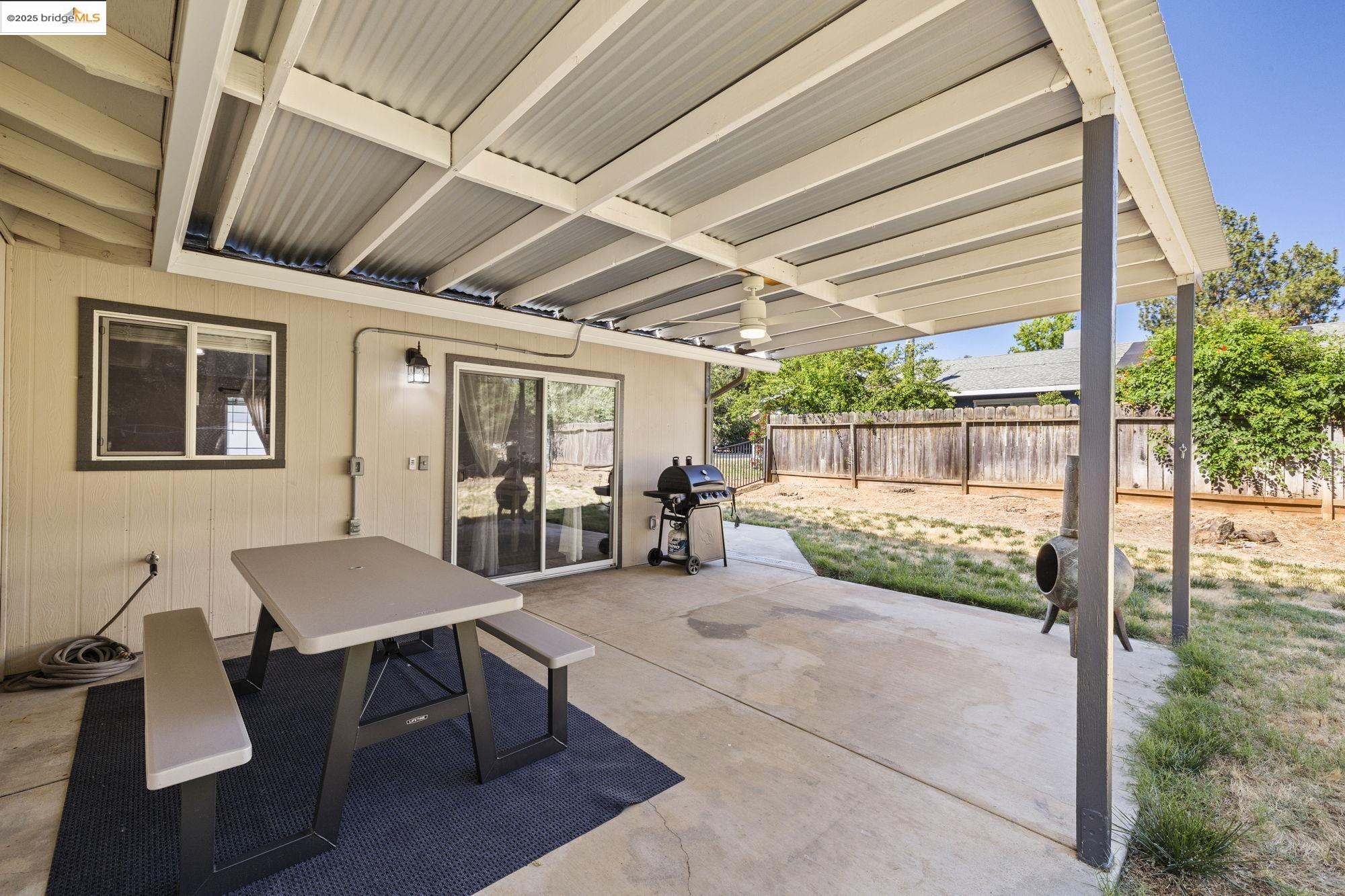 Detail Gallery Image 18 of 26 For 10855 Robinwood Ln, Sonora,  CA 95370 - 3 Beds | 2 Baths