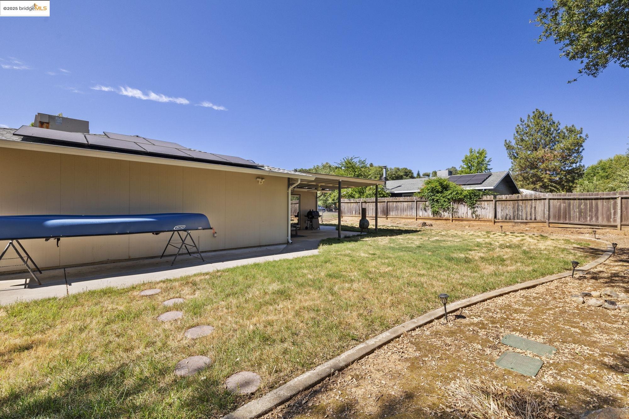 Detail Gallery Image 21 of 26 For 10855 Robinwood Ln, Sonora,  CA 95370 - 3 Beds | 2 Baths