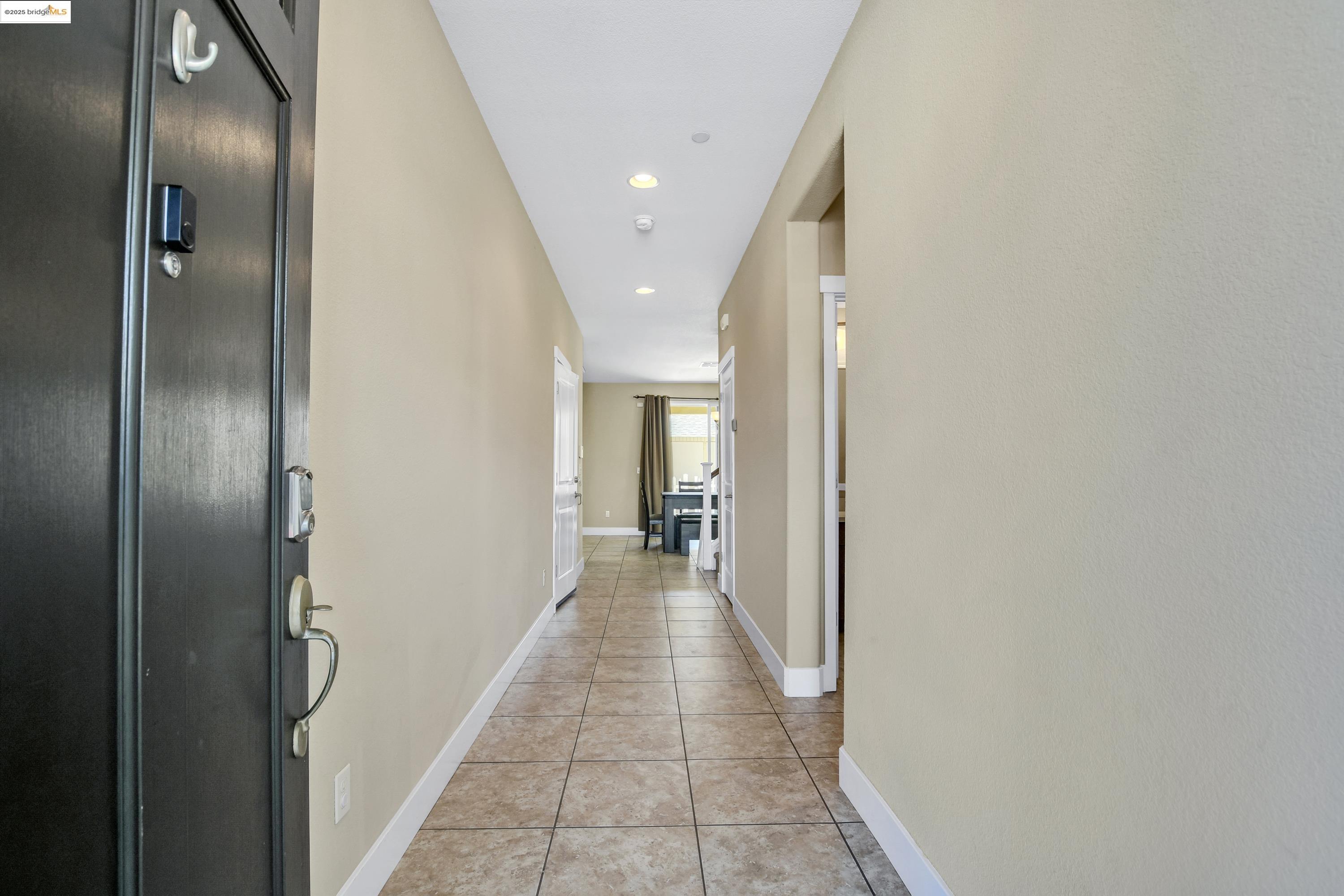 Detail Gallery Image 13 of 33 For 605 Brinwood Way, Oakley,  CA 94561 - 4 Beds | 3 Baths