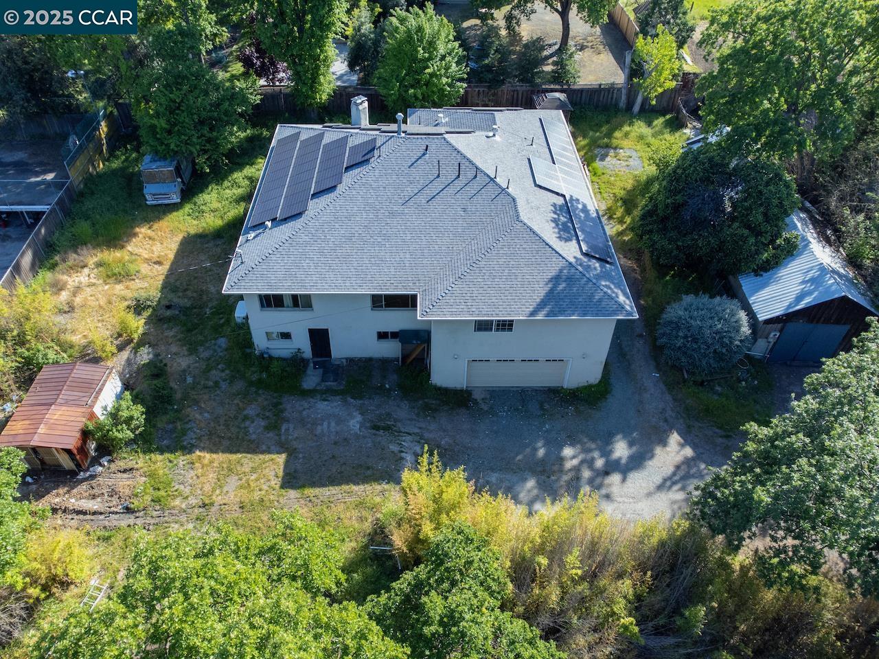 Detail Gallery Image 2 of 33 For 211 Vallecito Ln, Walnut Creek,  CA 94596 - 6 Beds | 4 Baths