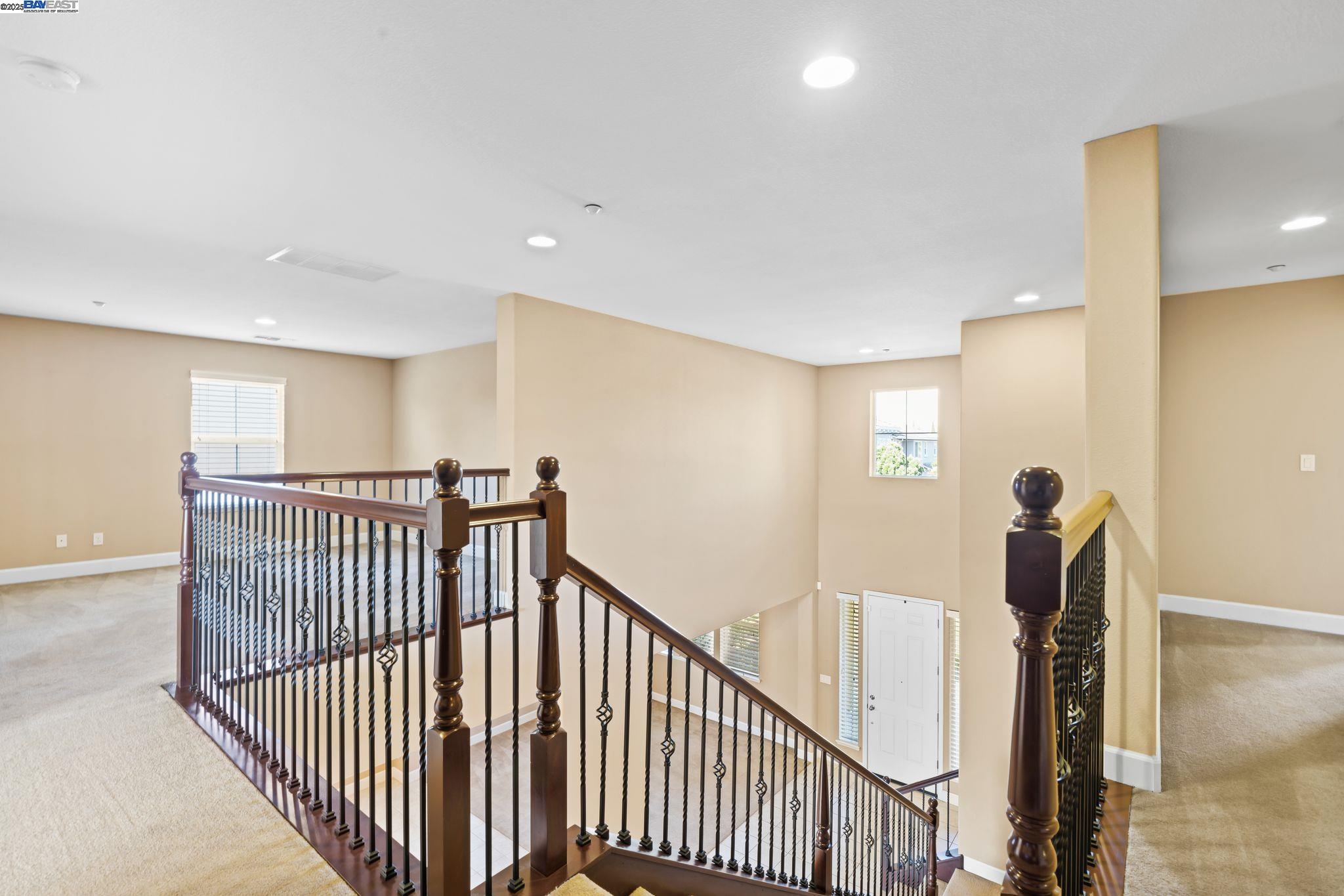 Detail Gallery Image 12 of 27 For 2255 Sugarloaf Ct, Brentwood,  CA 94513 - 6 Beds | 4 Baths