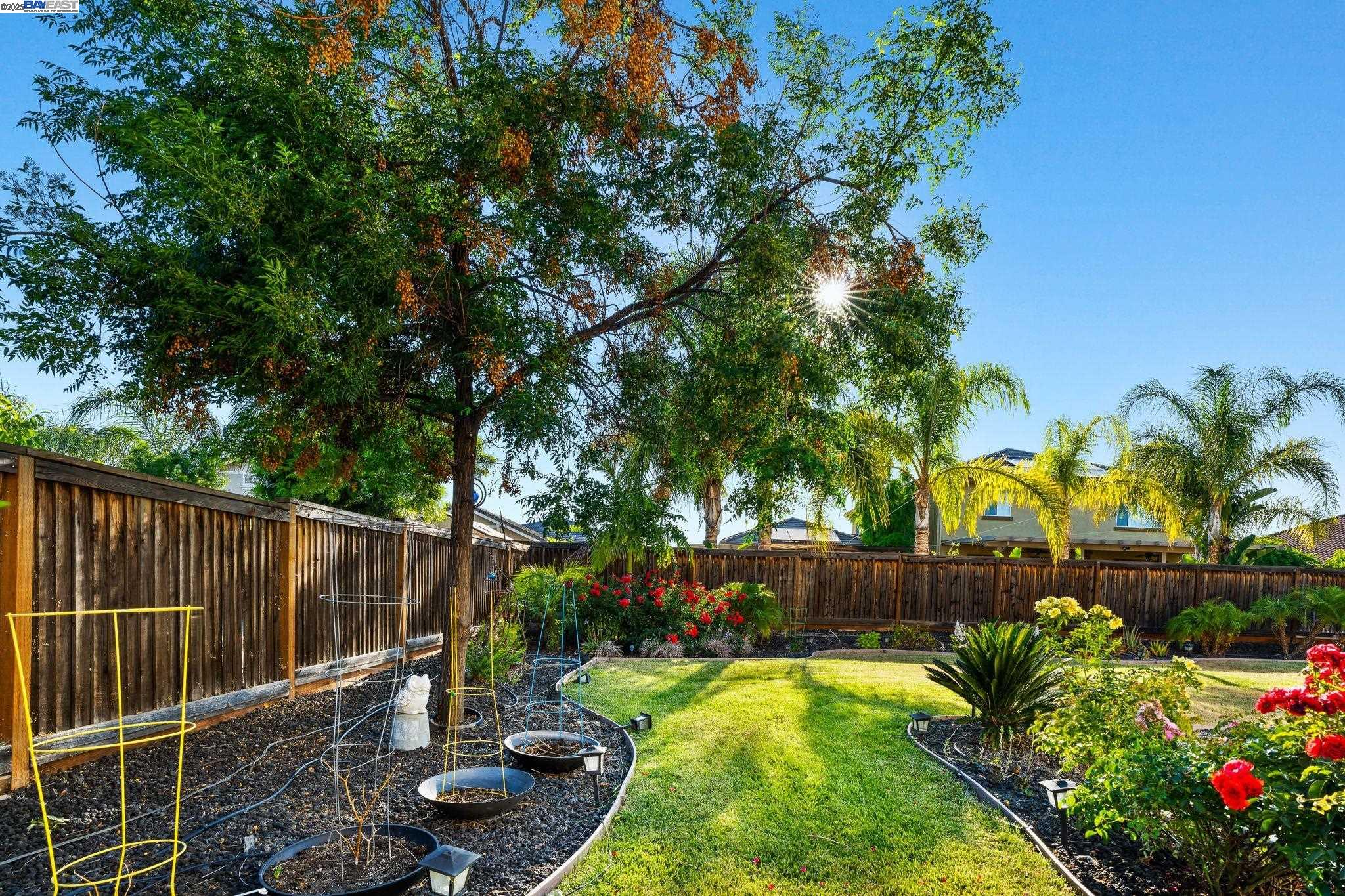 Detail Gallery Image 23 of 27 For 2255 Sugarloaf Ct, Brentwood,  CA 94513 - 6 Beds | 4 Baths