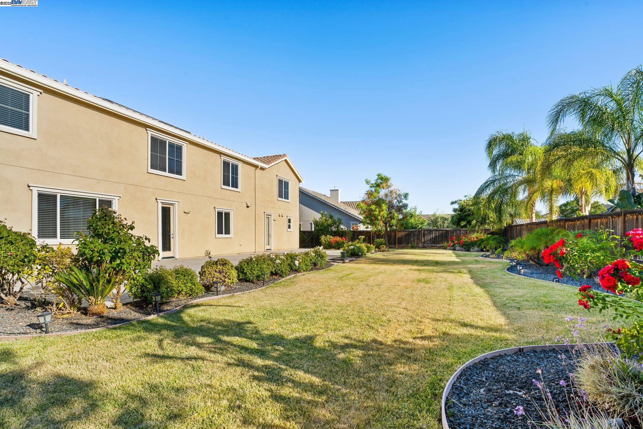 Detail Gallery Image 25 of 27 For 2255 Sugarloaf Ct, Brentwood,  CA 94513 - 6 Beds | 4 Baths