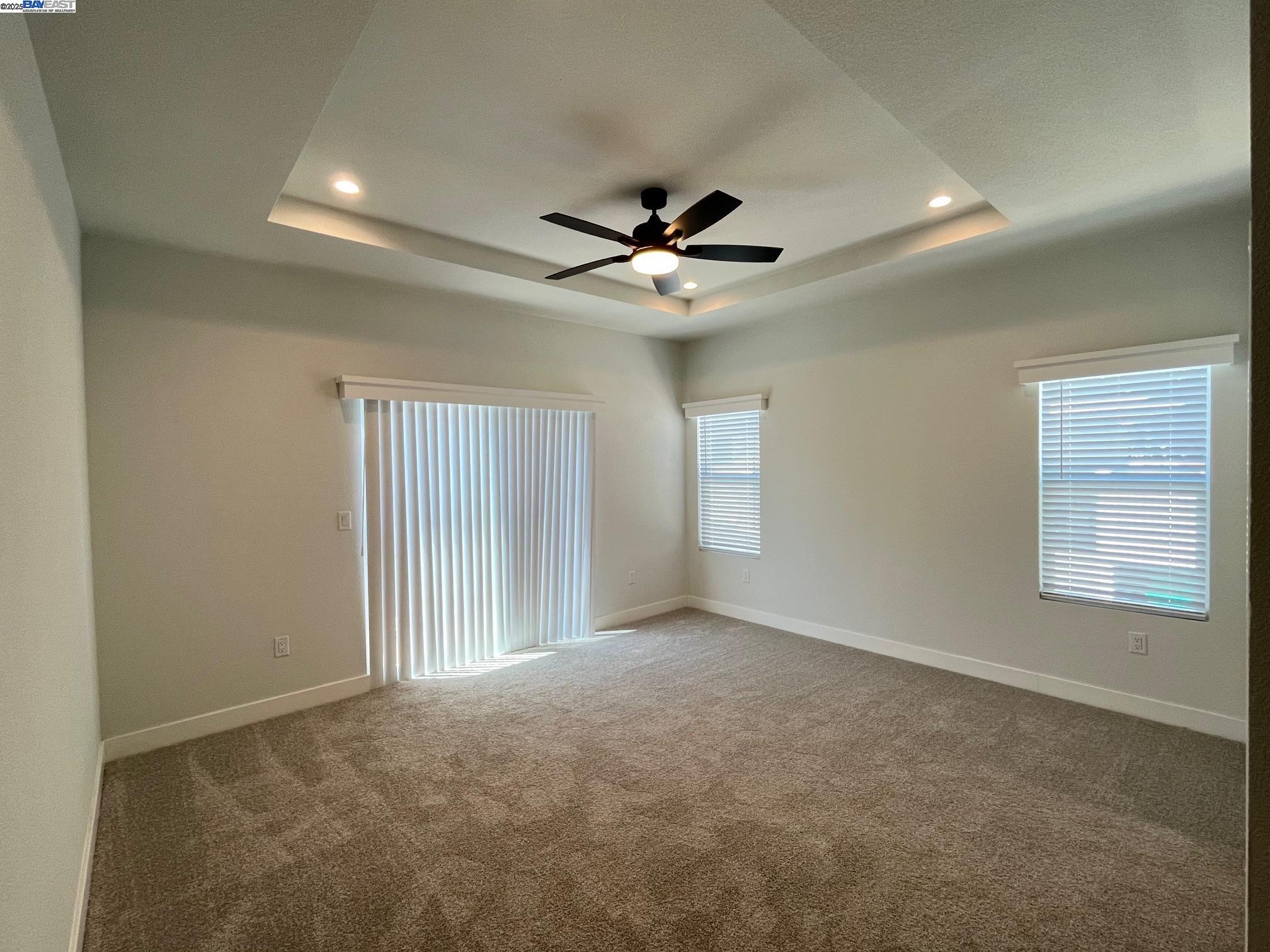 Detail Gallery Image 12 of 24 For 1587 Delemos Ave, Hayward,  CA 94544 - 3 Beds | 2 Baths