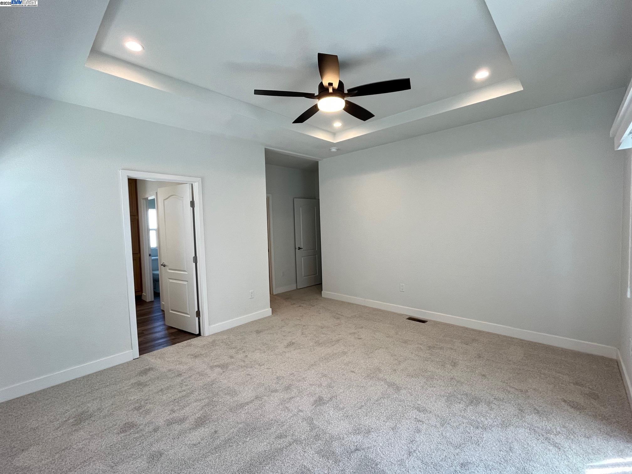 Detail Gallery Image 13 of 24 For 1587 Delemos Ave, Hayward,  CA 94544 - 3 Beds | 2 Baths