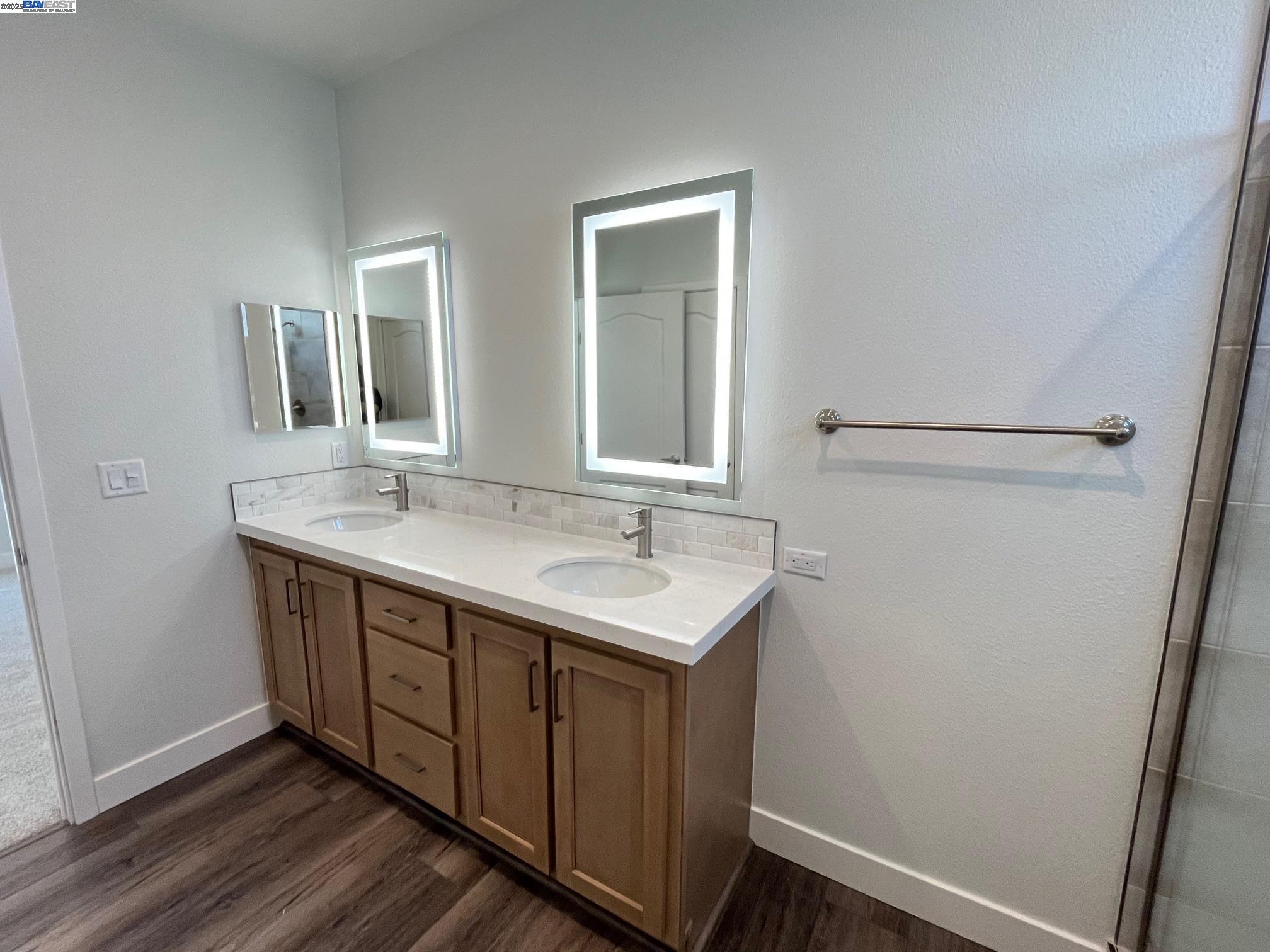 Detail Gallery Image 18 of 23 For 1587 Delemos Ave, Hayward,  CA 94544 - 3 Beds | 2 Baths