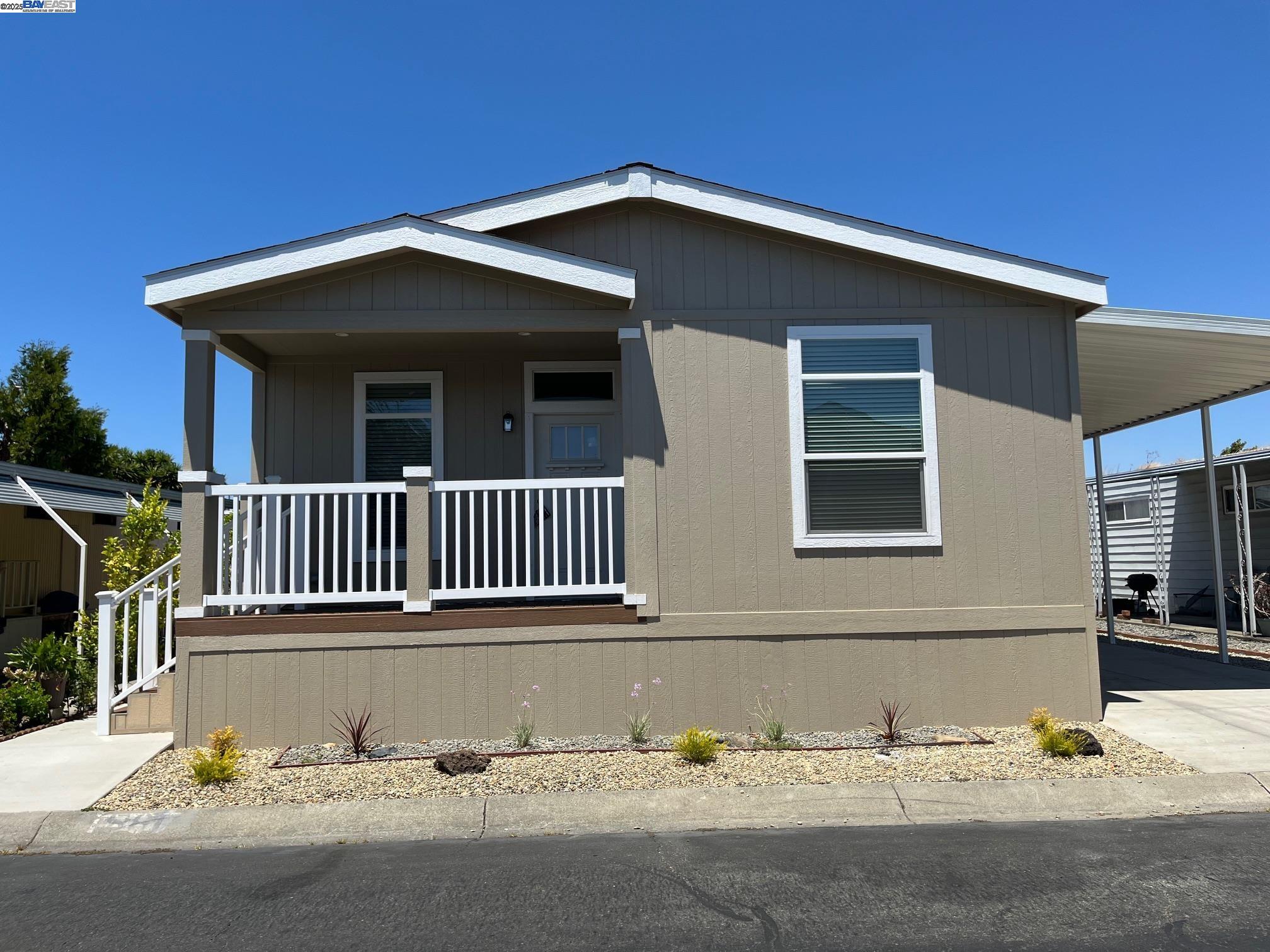 Detail Gallery Image 21 of 24 For 1587 Delemos Ave, Hayward,  CA 94544 - 3 Beds | 2 Baths