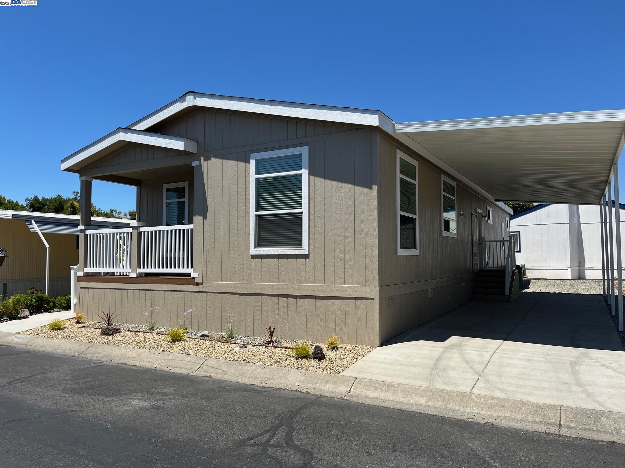 Detail Gallery Image 22 of 24 For 1587 Delemos Ave, Hayward,  CA 94544 - 3 Beds | 2 Baths