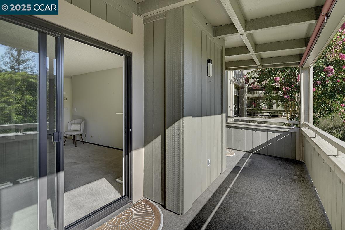 Detail Gallery Image 13 of 45 For 600 Terra California Dr #4,  Walnut Creek,  CA 94595 - 2 Beds | 2 Baths